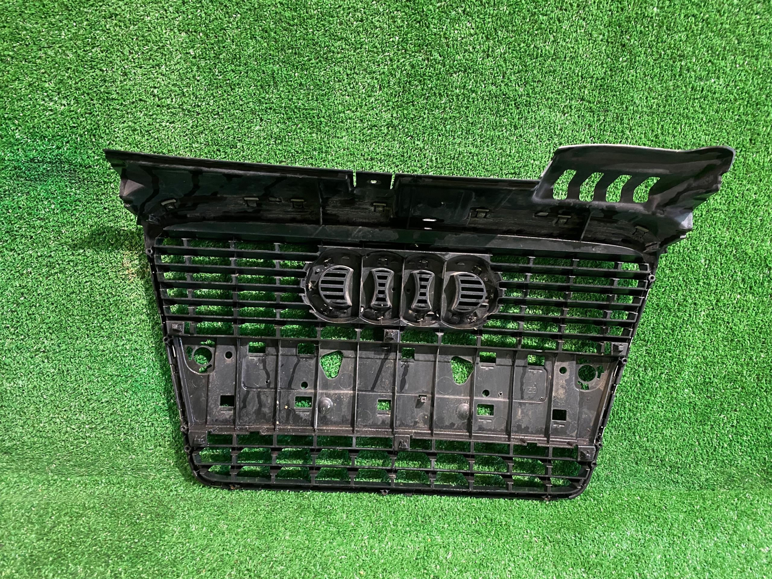 Kühlergrill Audi A4 B7 FRONTGRILL Kühlergitter