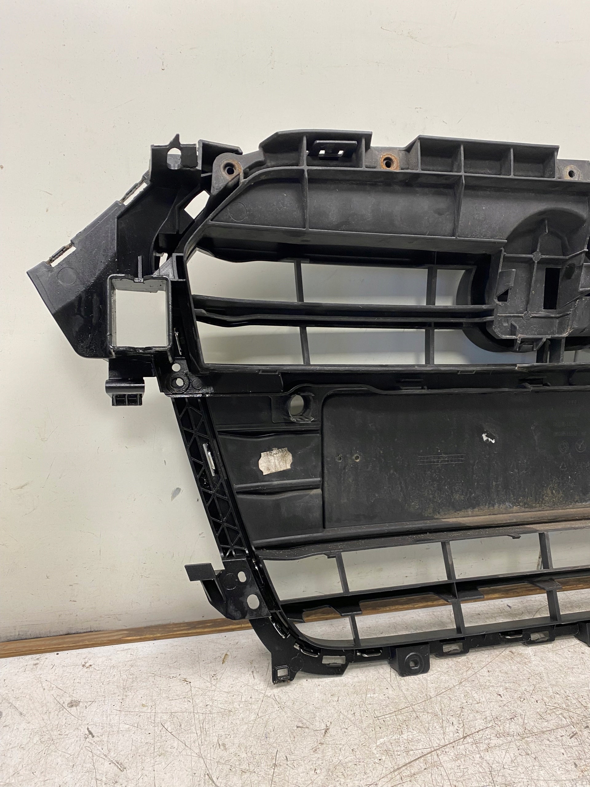 Kühlergrill Audi A4 B8 FRONTGRILL 8K0853651E Kühlergitter