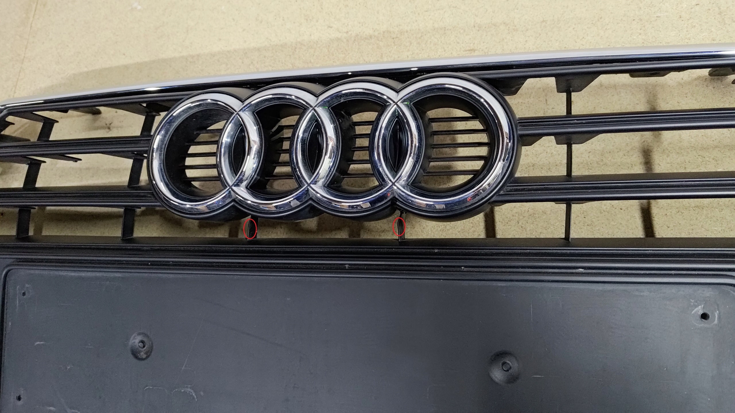 Kühlergrill Audi A4 B9 FRONTGRILL 8W0853651Au Kühlergitter