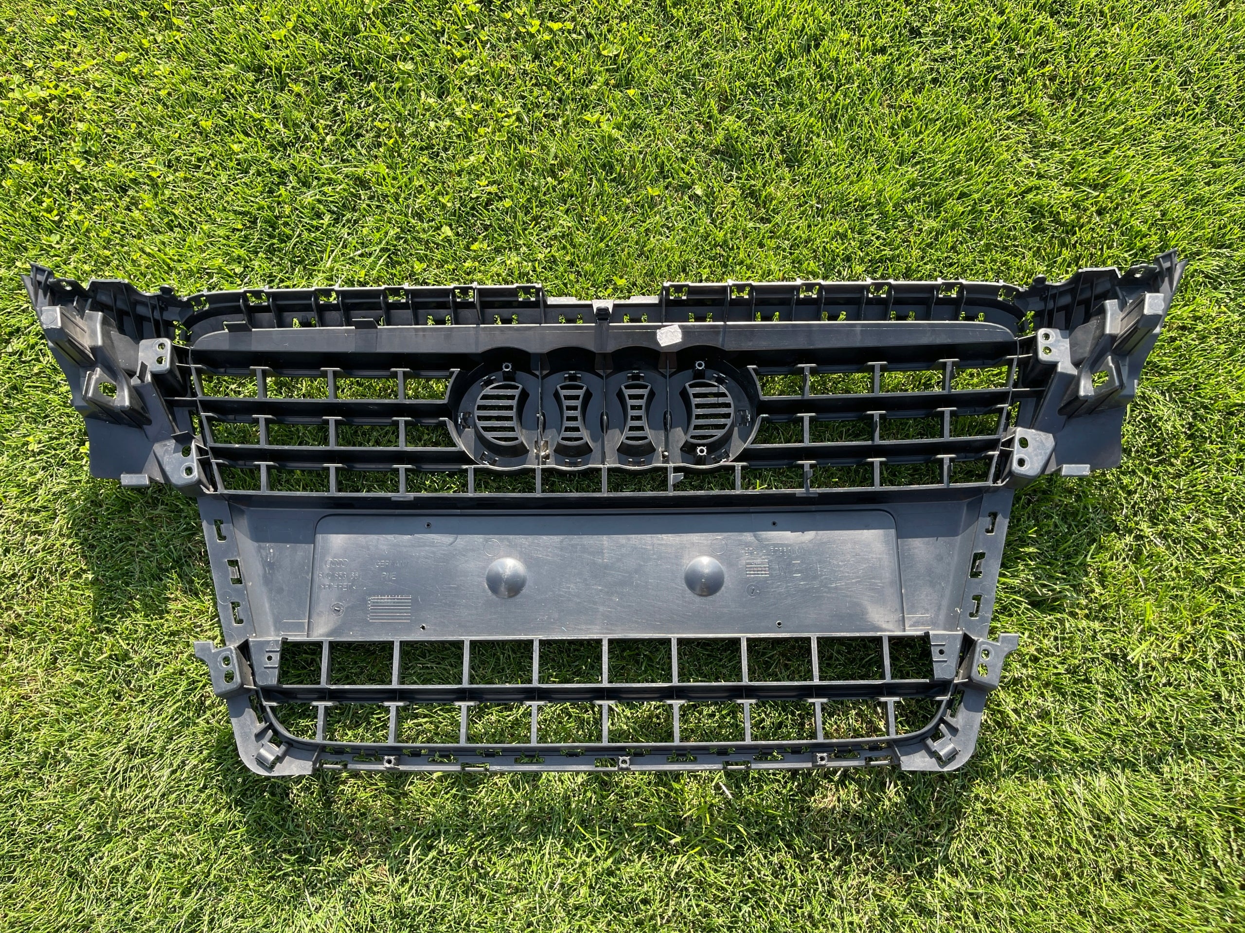 Kühlergrill Audi A4 B8 FRONTGRILL 8K0853651kr Kühlergitter