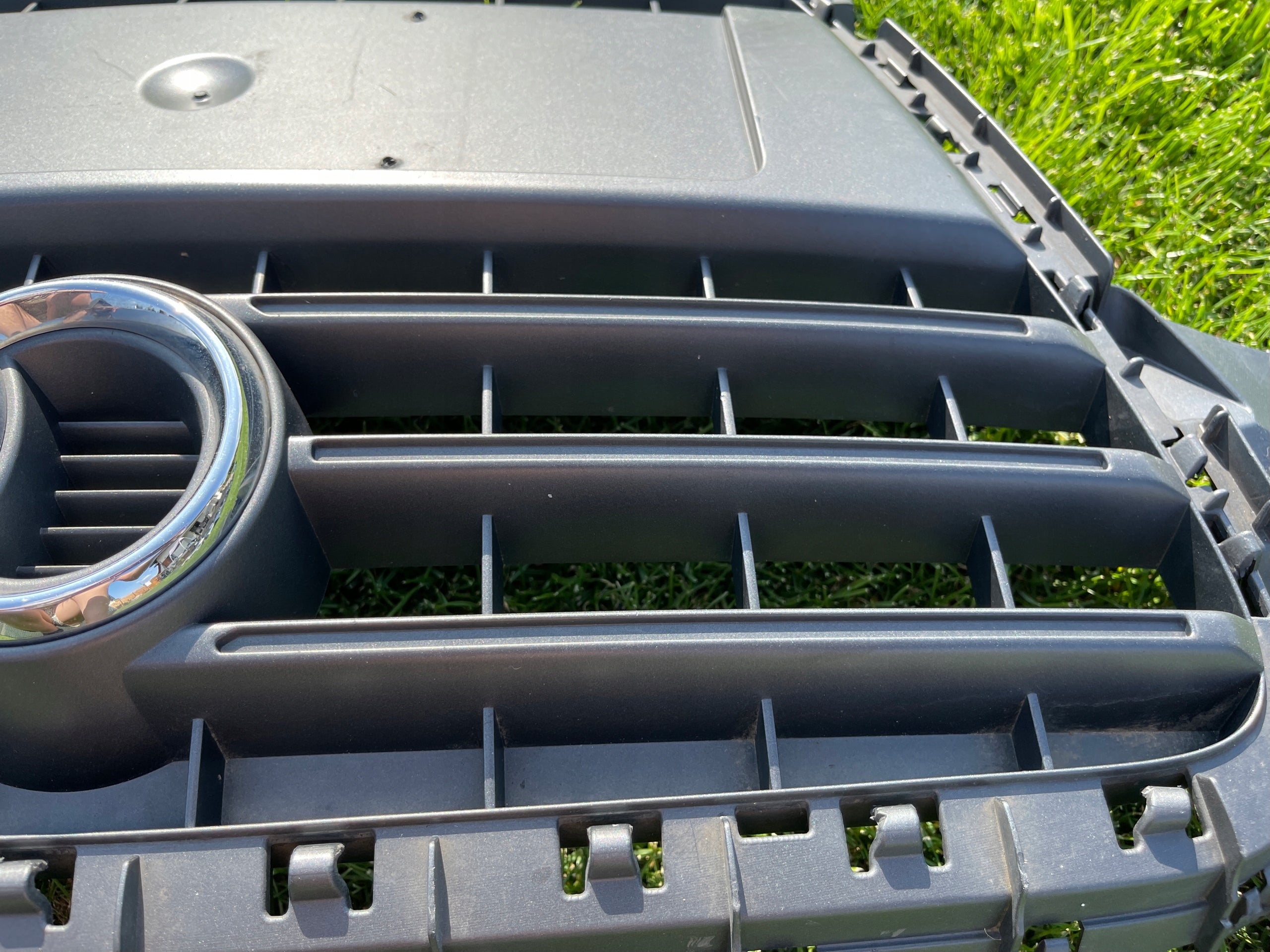 Kühlergrill Audi A4 B8 FRONTGRILL 8K0853651kr Kühlergitter