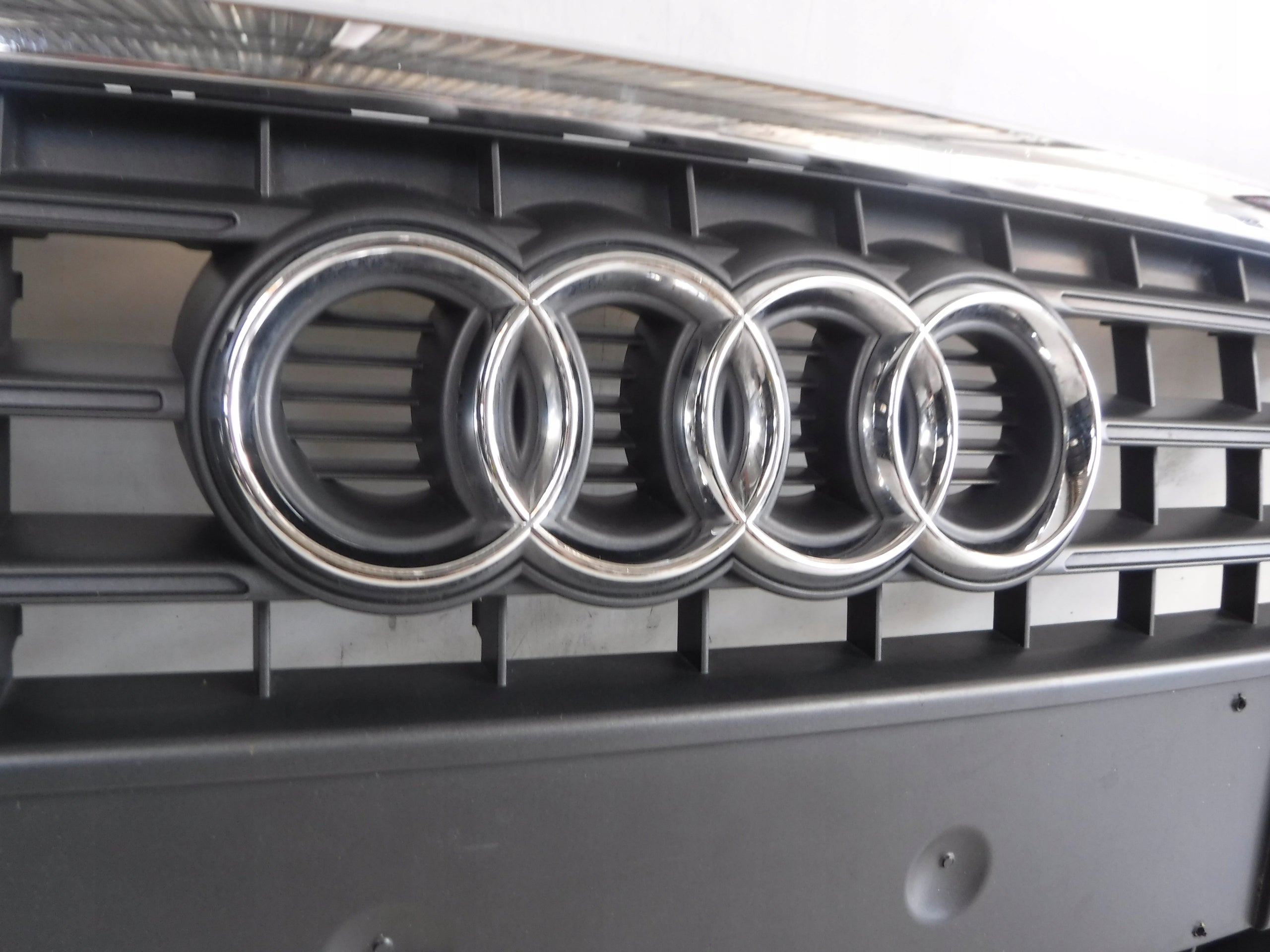 Kühlergrill Audi A4 B8 FRONTGRILL 8K0853651Au Kühlergitter