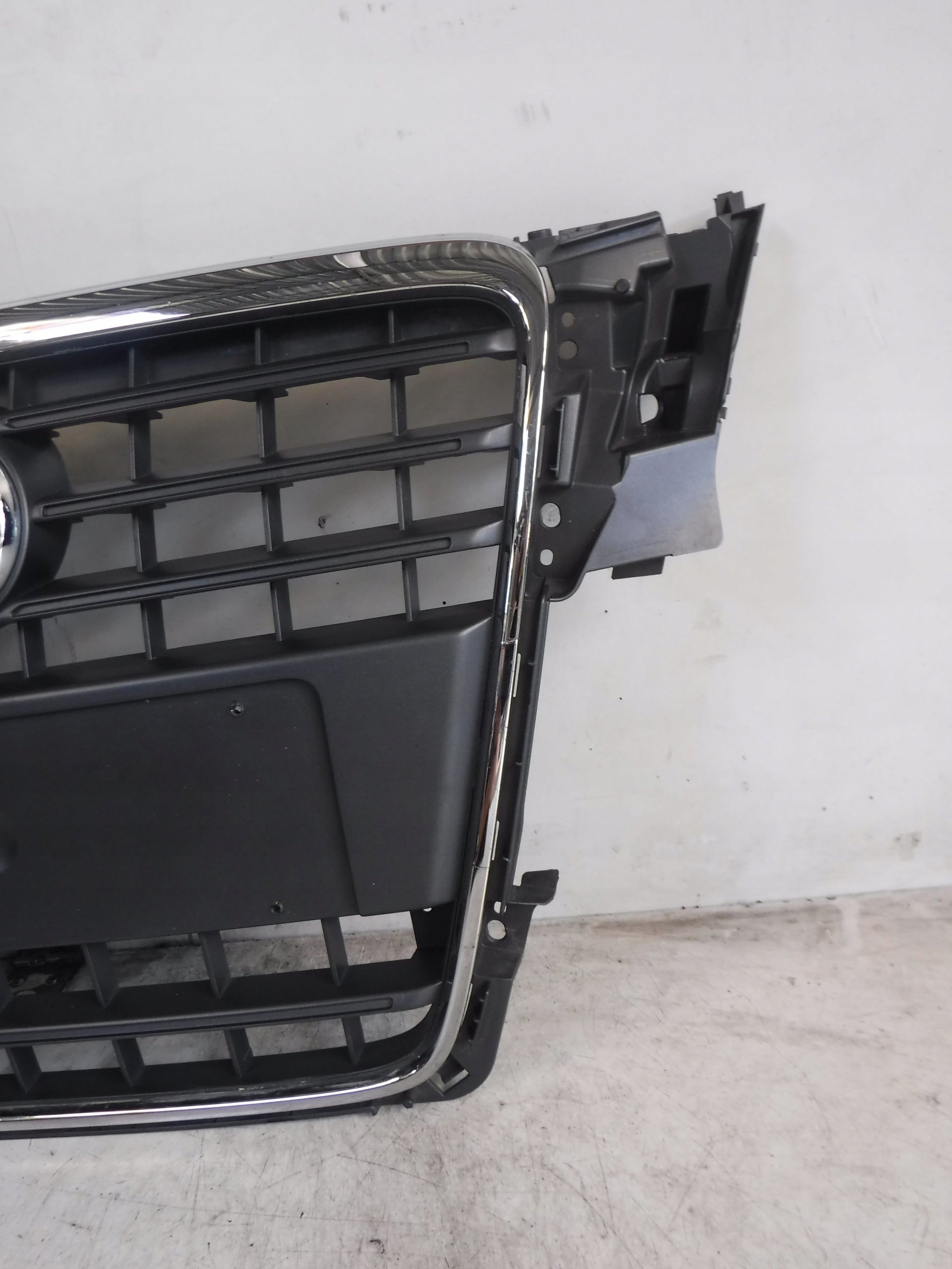 Kühlergrill Audi A4 B8 FRONTGRILL 8K0853651Au Kühlergitter