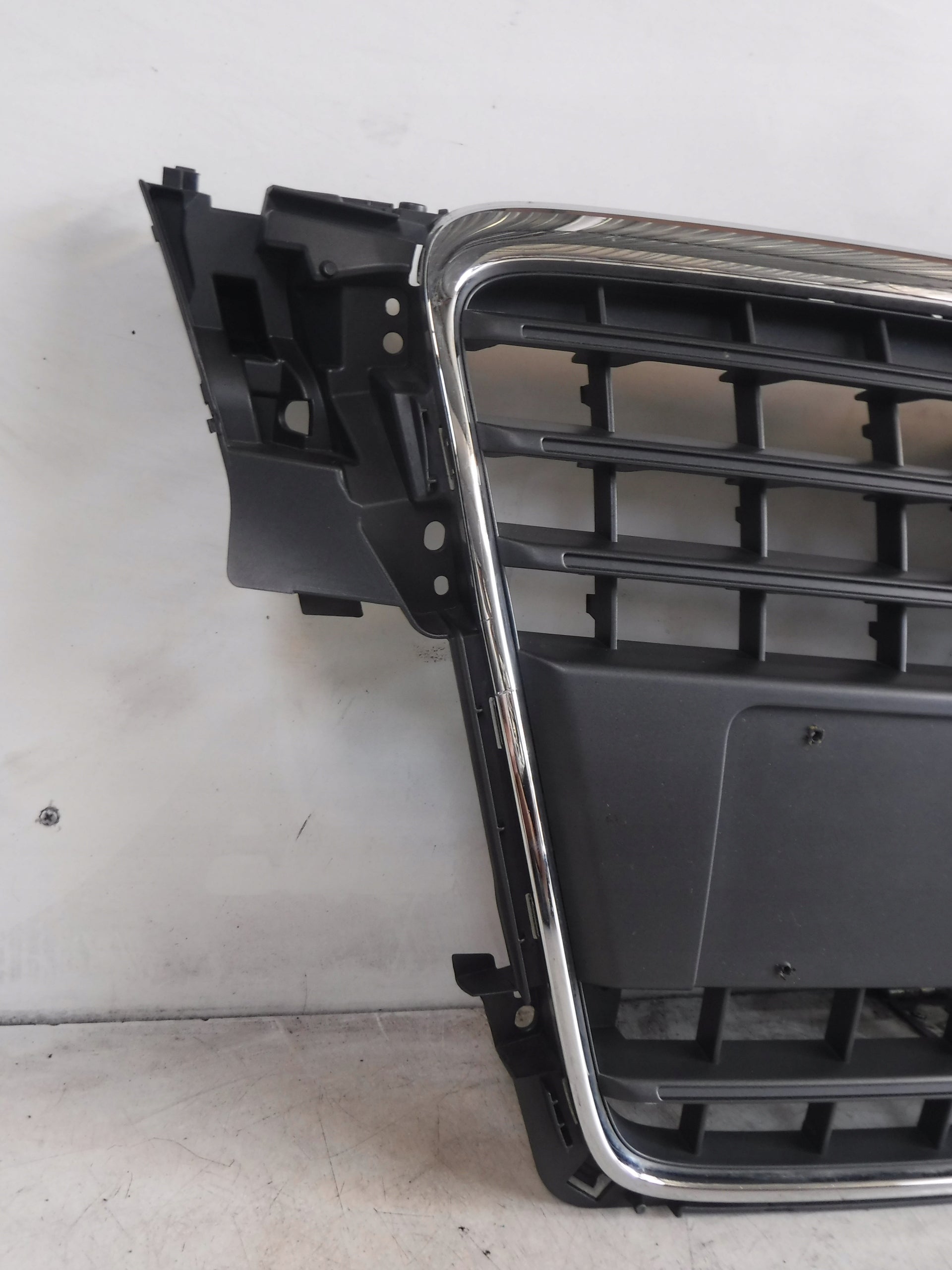 Kühlergrill Audi A4 B8 FRONTGRILL 8K0853651Au Kühlergitter