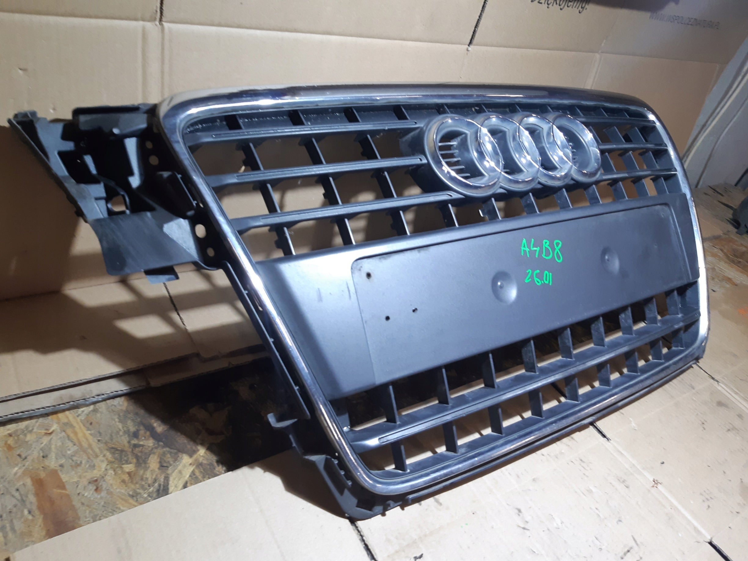 Kühlergrill Audi A4 B8 FRONTGRILL 8K08536518K Kühlergitter