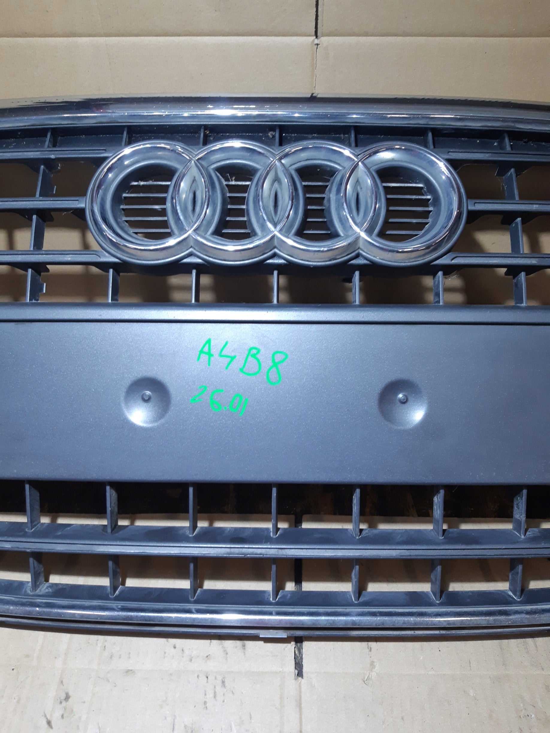 Kühlergrill Audi A4 B8 FRONTGRILL 8K08536518K Kühlergitter