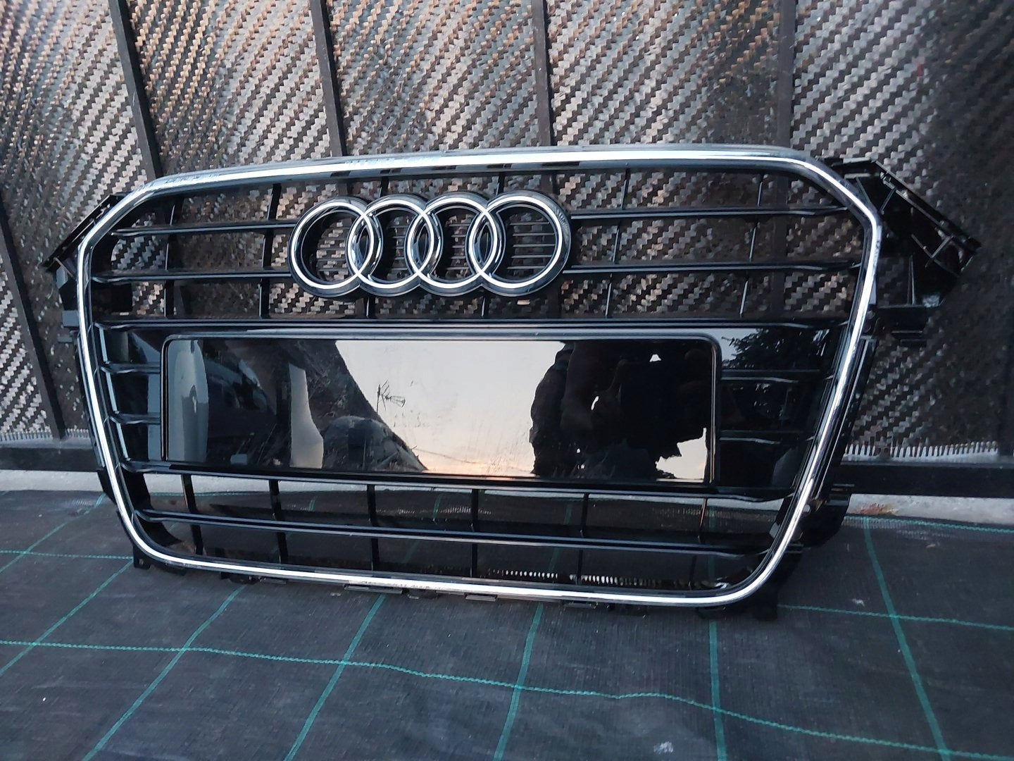 Kühlergrill Audi A4 B8 FRONTGRILL 8K0853651E0 Kühlergitter