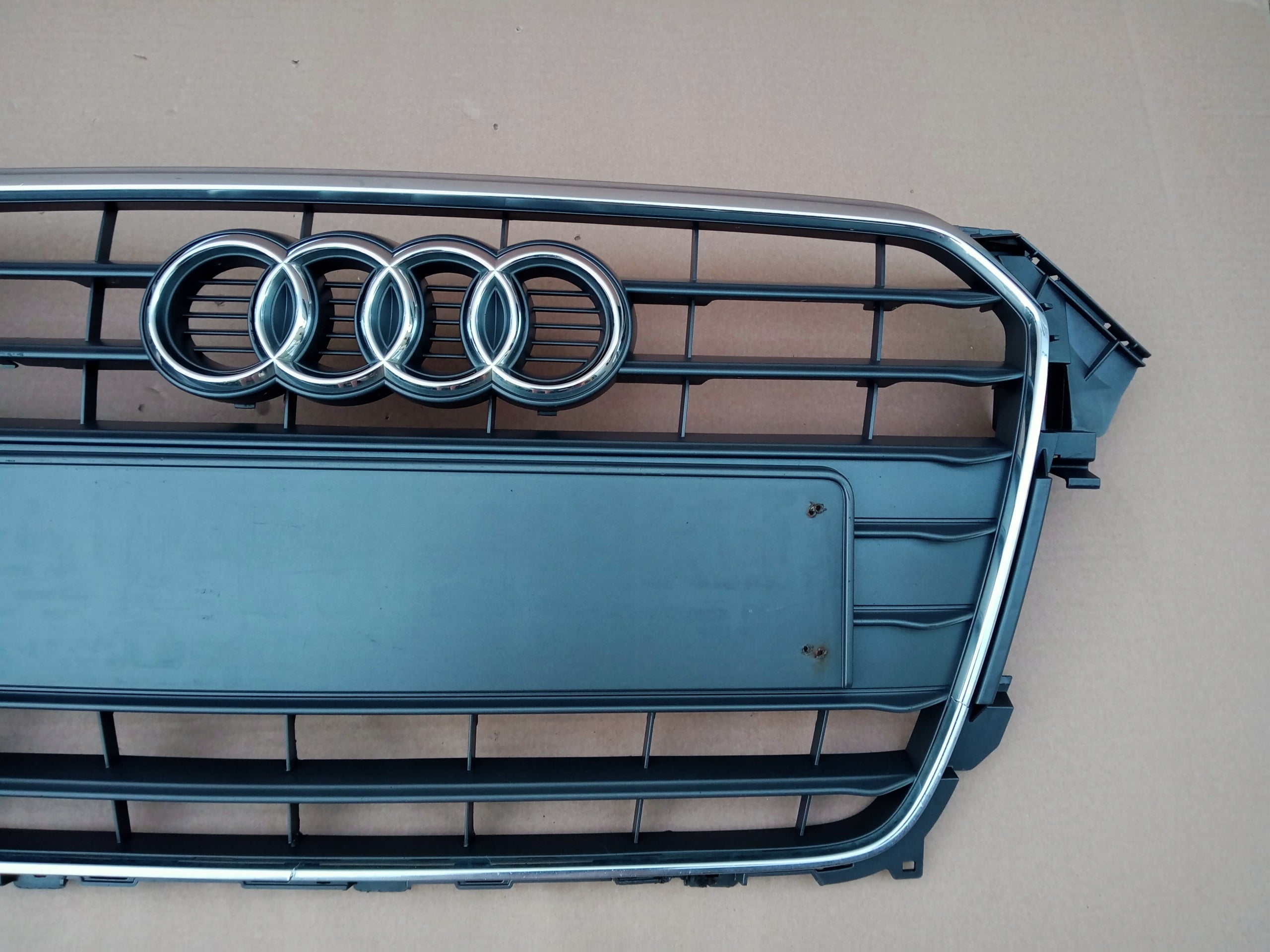 Kühlergrill Audi A4 B8 FRONTGRILL 8K0853651E8 Kühlergitter