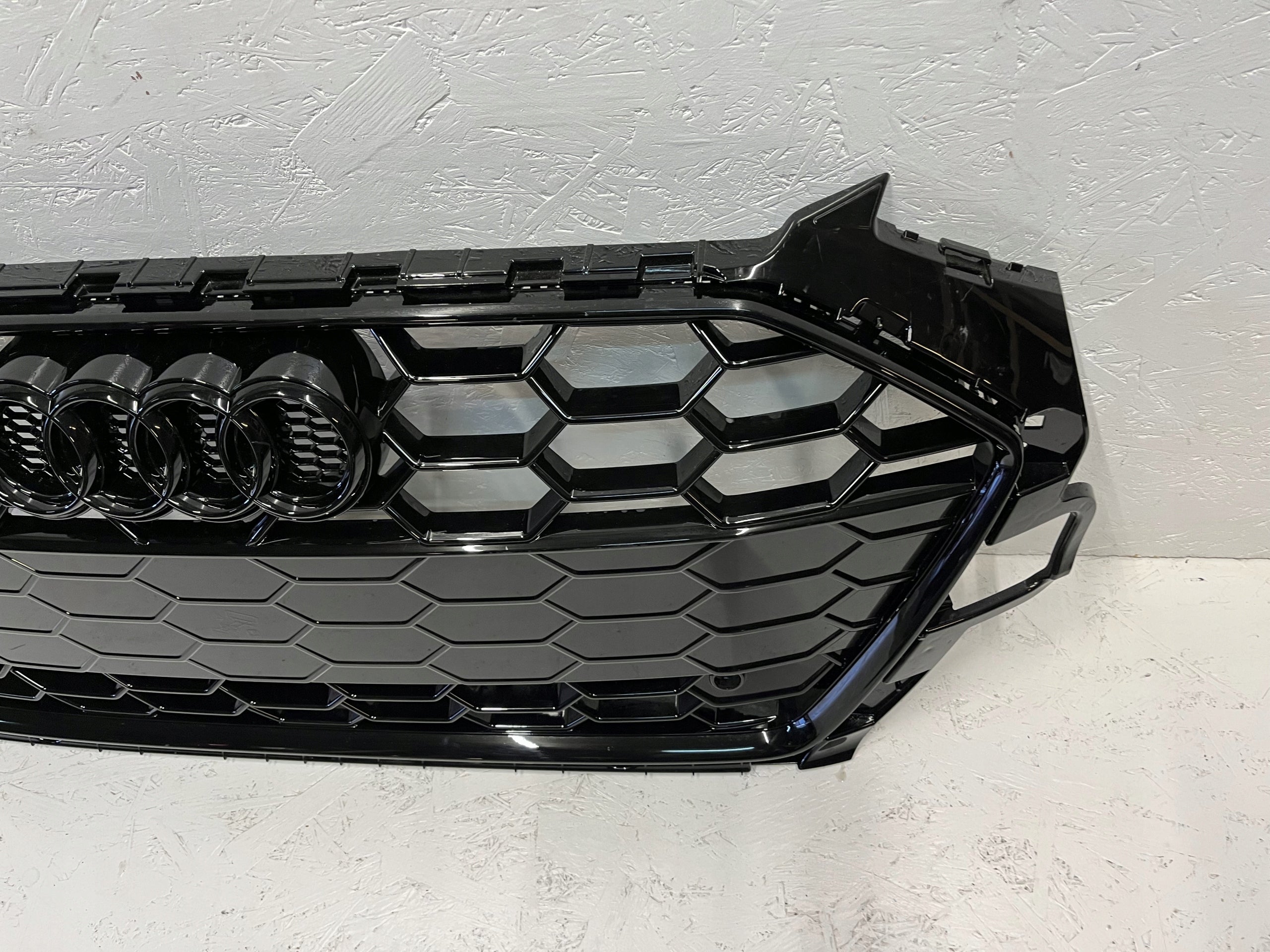 Kühlergrill Audi A4 B9 8W0 FRONTGRILL 8W0853651EB Kühlergitter