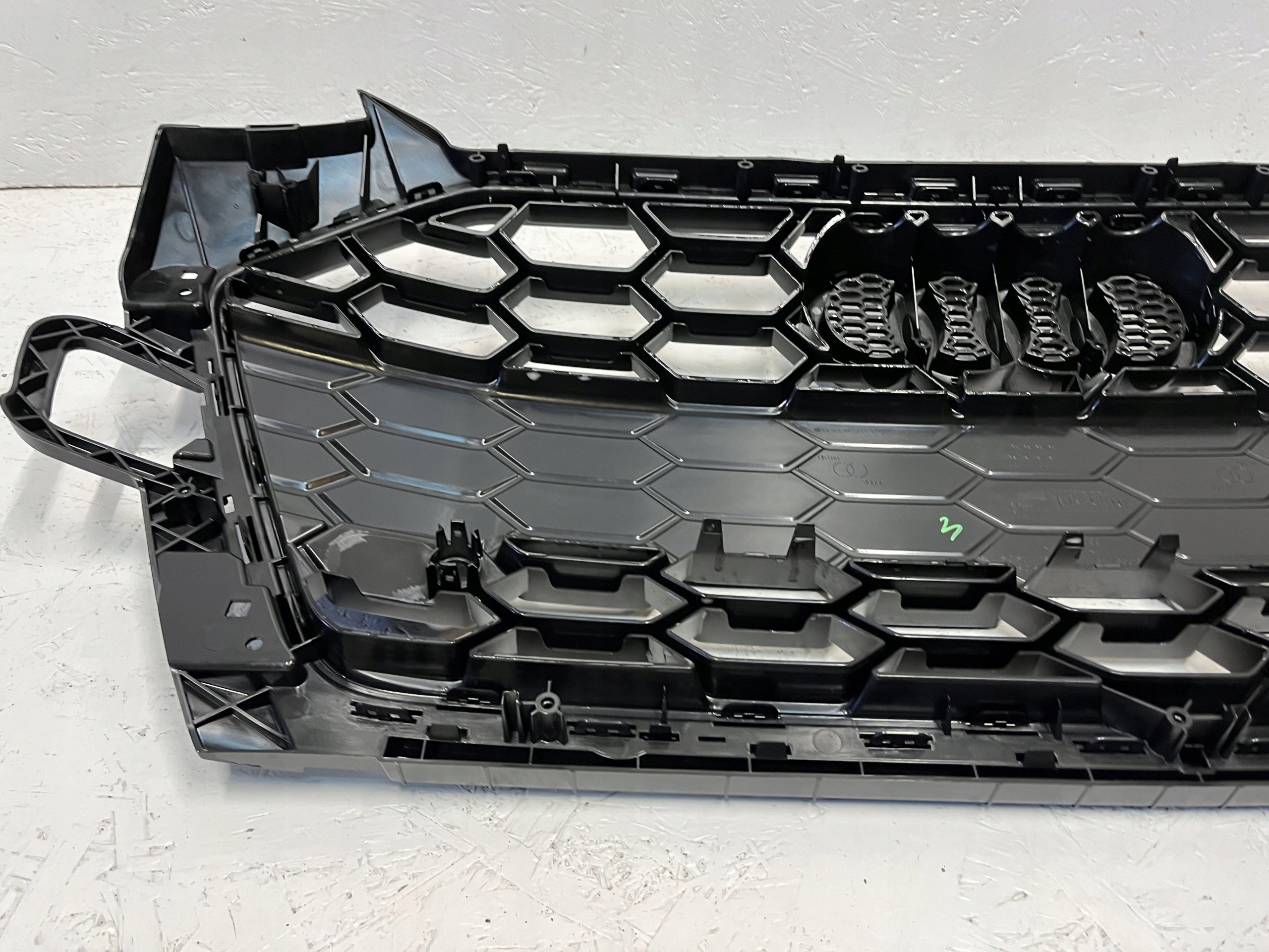 Kühlergrill Audi A4 B9 8W0 FRONTGRILL 8W0853651EB Kühlergitter