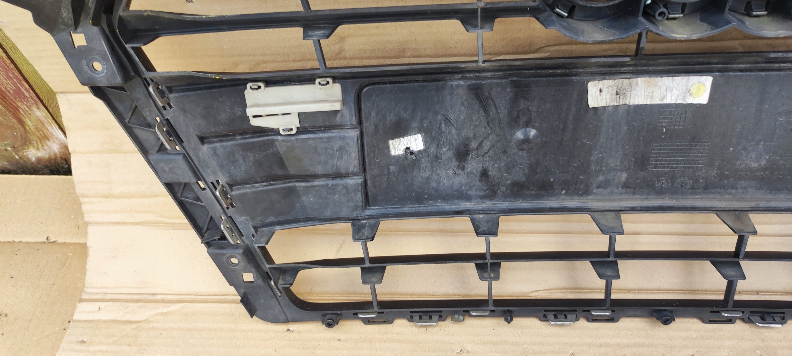 Kühlergrill Audi A4 B9 FRONTGRILL 8W0853651or Kühlergitter