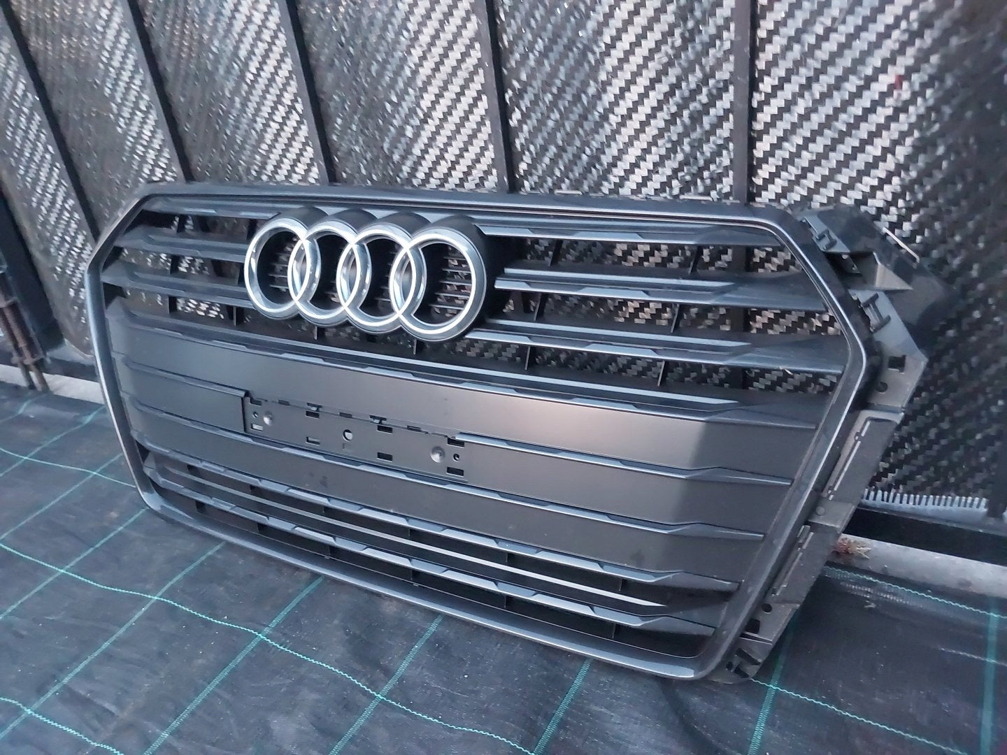 Kühlergrill Audi A4 B9 8W0 FRONTGRILL 8W0853651AB Kühlergitter