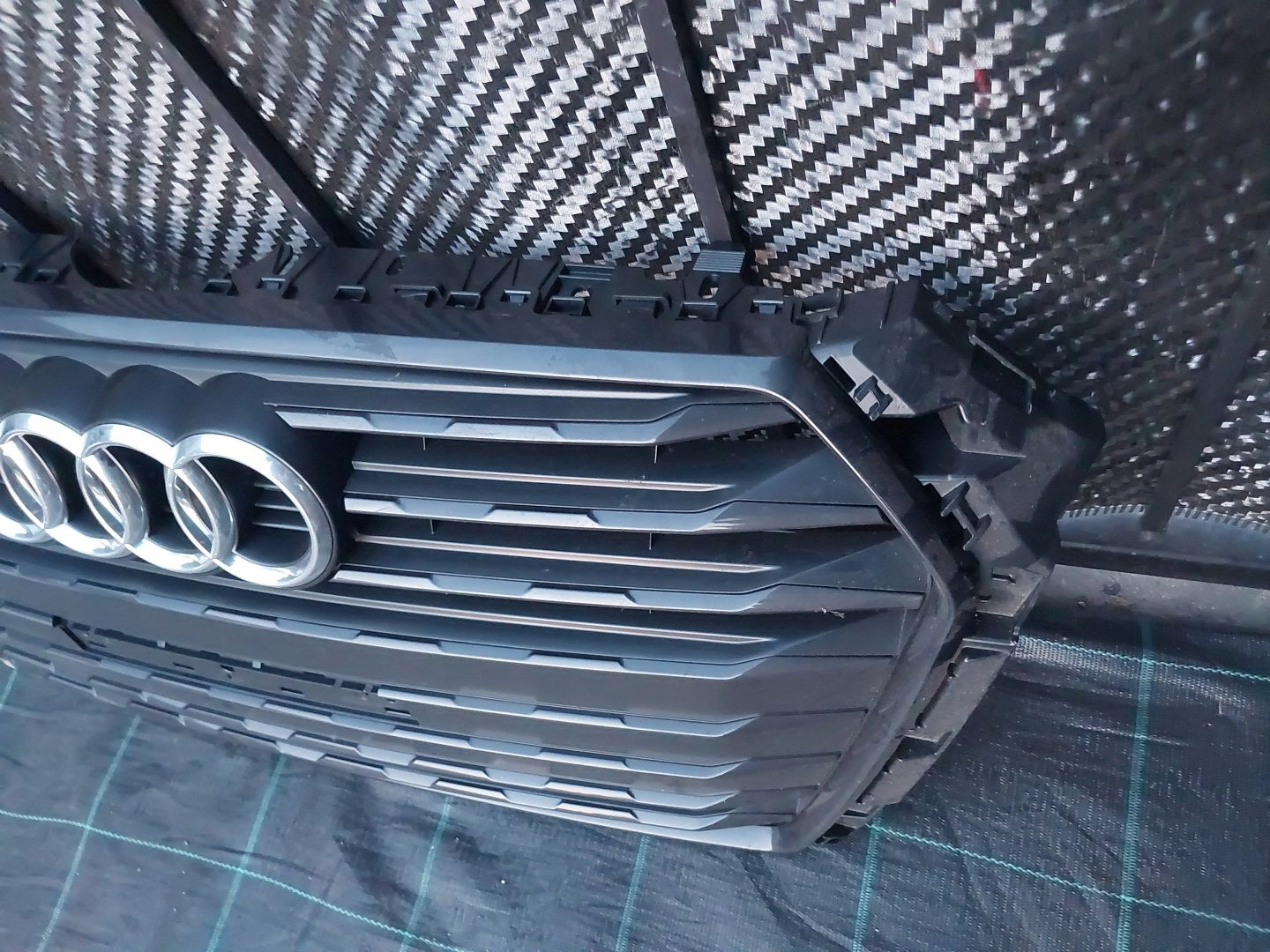 Kühlergrill Audi A4 B9 8W0 FRONTGRILL 8W0853651AB Kühlergitter