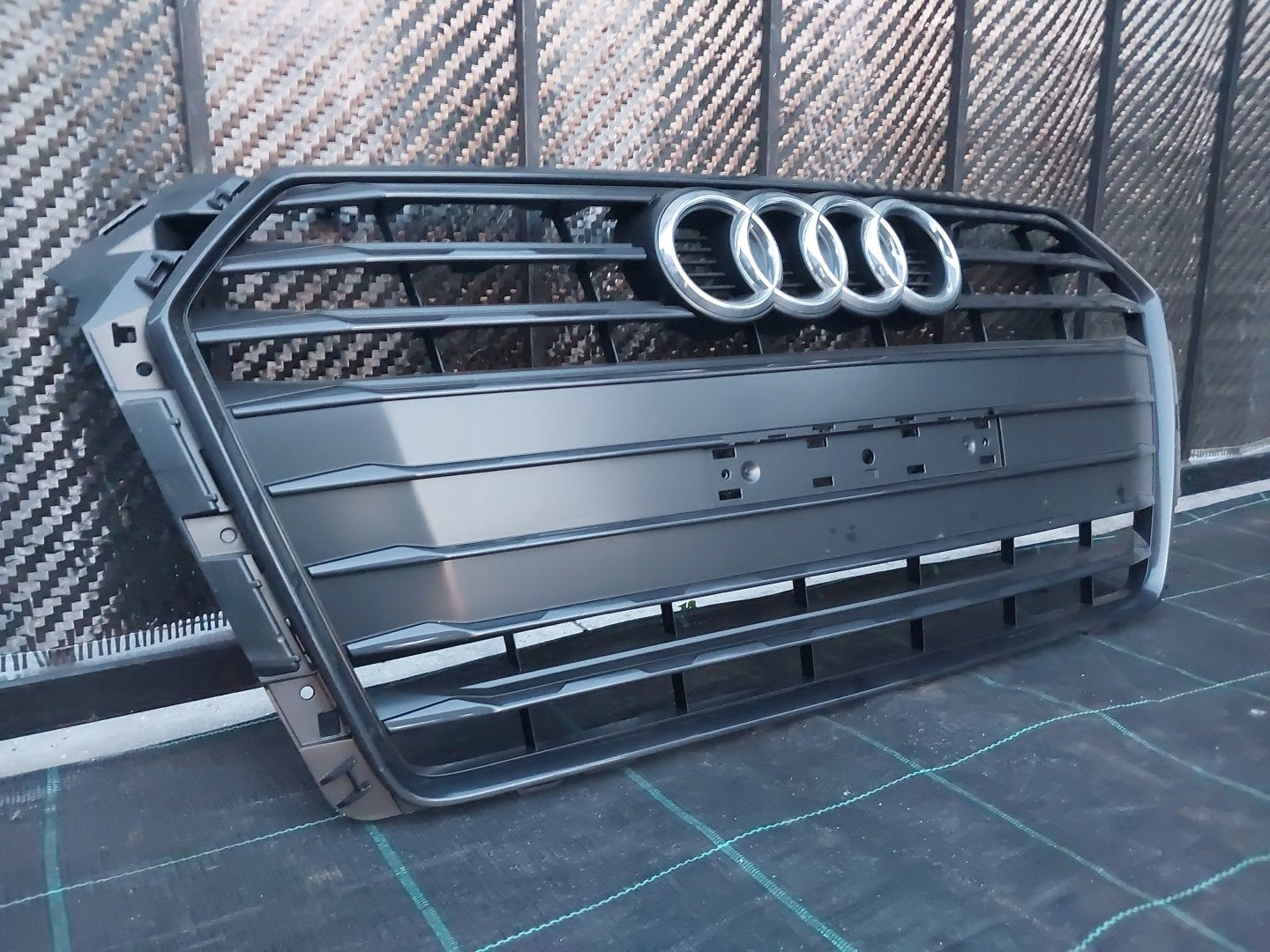 Kühlergrill Audi A4 B9 8W0 FRONTGRILL 8W0853651AB Kühlergitter