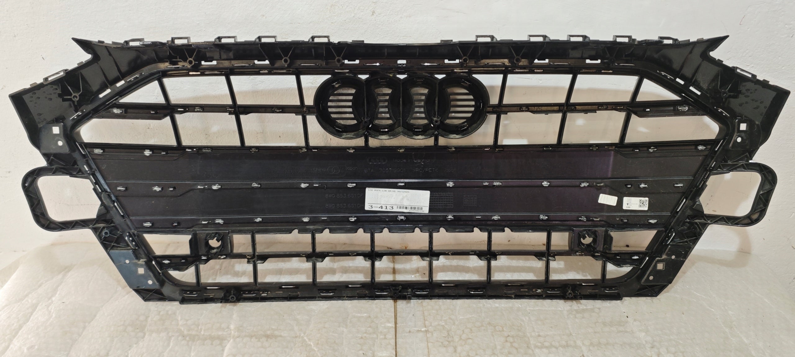 Kühlergrill Audi A4 B9 8W FRONTGRILL 8W0853651DF Kühlergitter