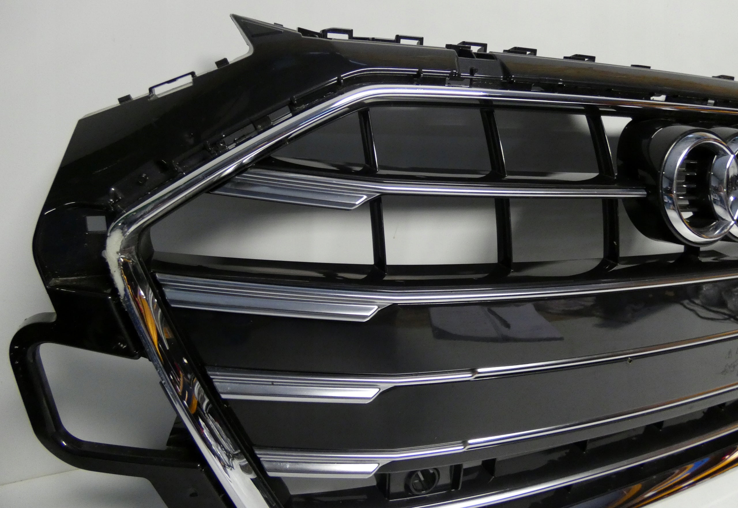 Kühlergrill Audi A4 B9 8W0 FRONTGRILL 8W0853651DF Kühlergitter