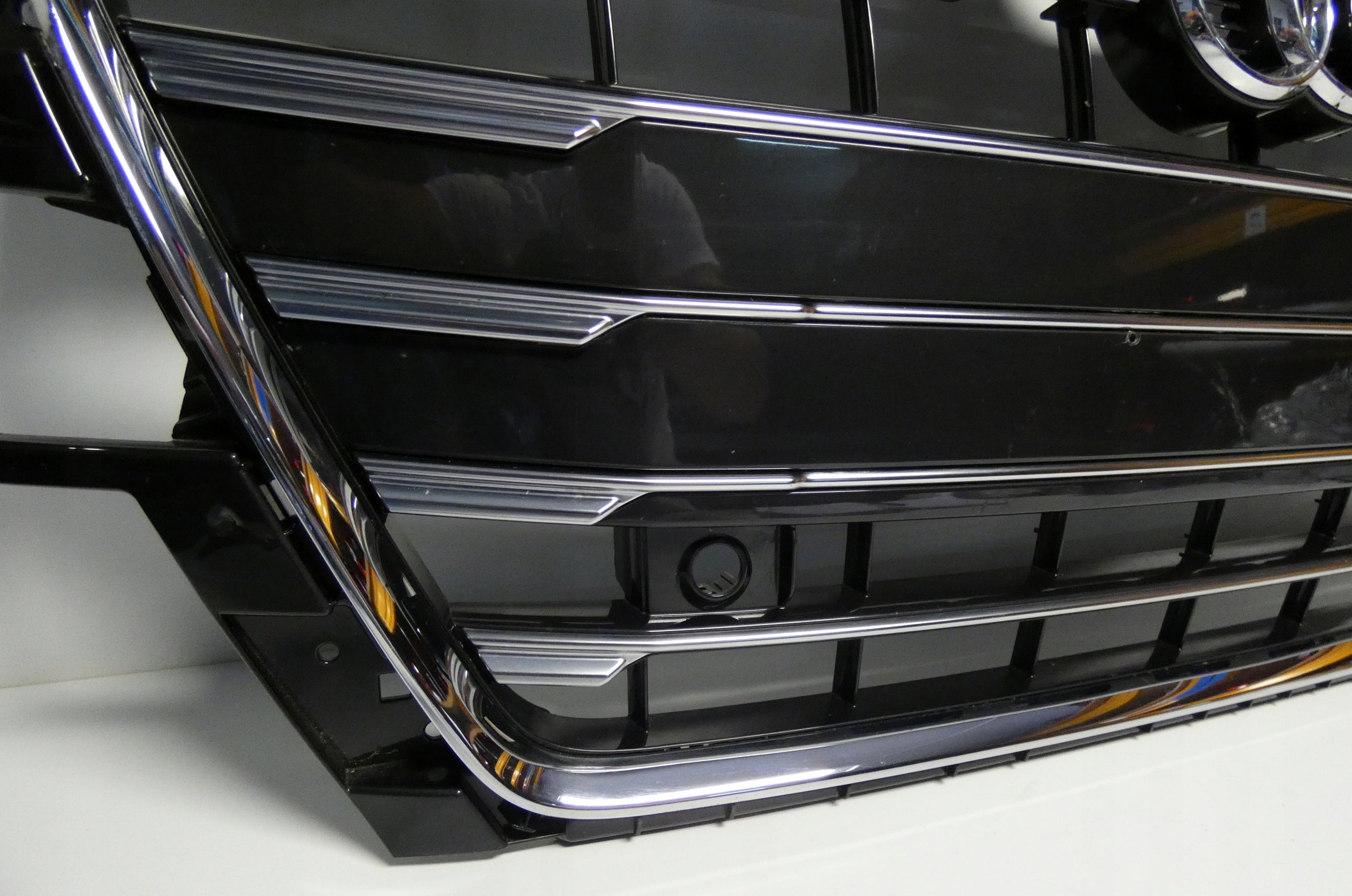 Kühlergrill Audi A4 B9 8W0 FRONTGRILL 8W0853651DF Kühlergitter