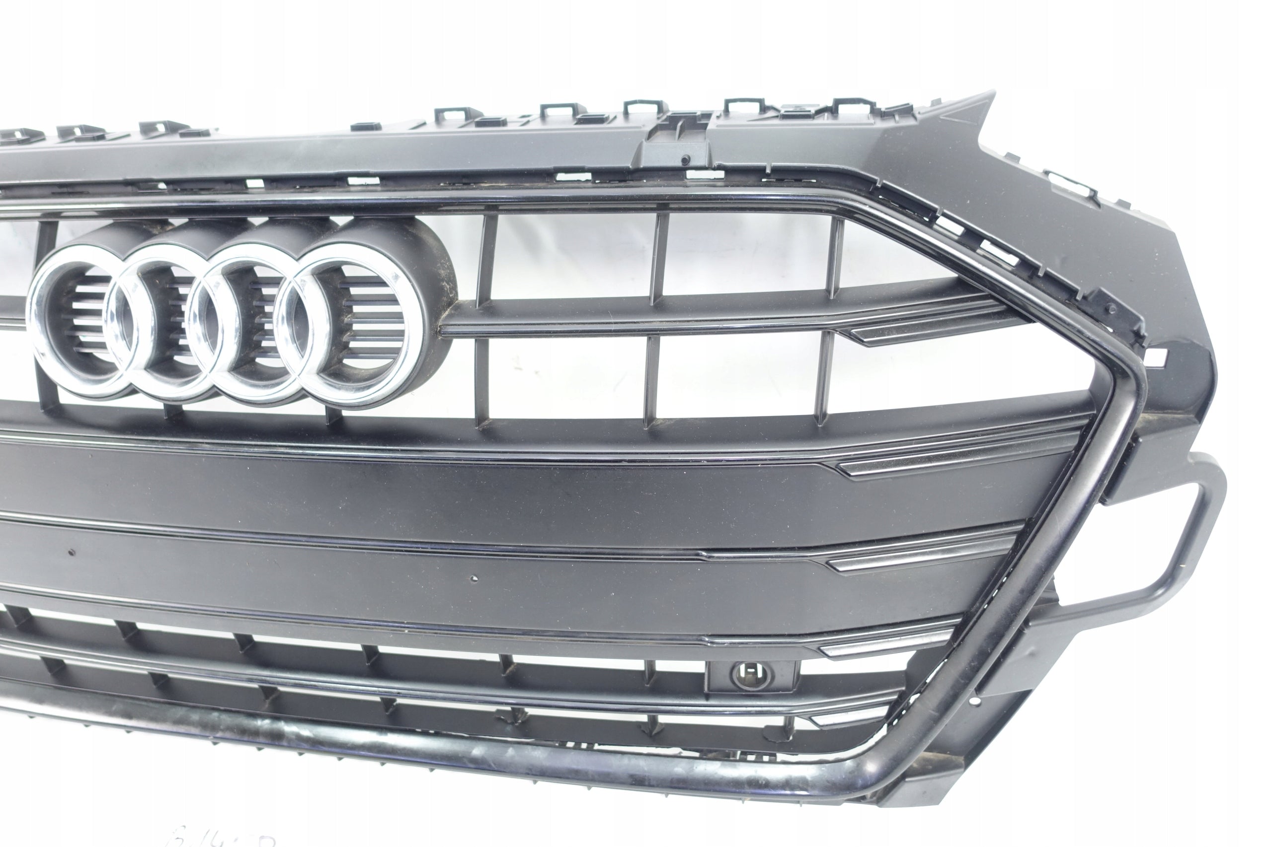 Kühlergrill Audi A4 B9 8W0 FRONTGRILL 8W0853651DF Kühlergitter