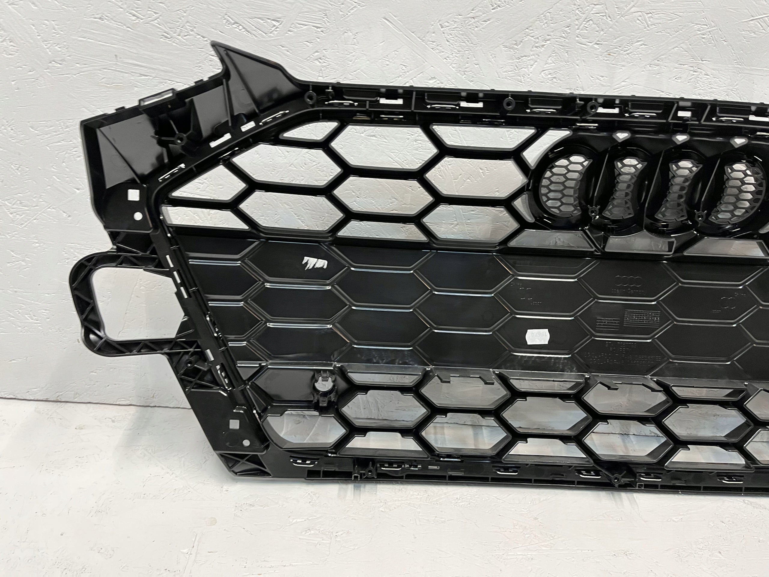 Kühlergrill Audi A4 B9 FRONTGRILL 8W0853651EB Kühlergitter