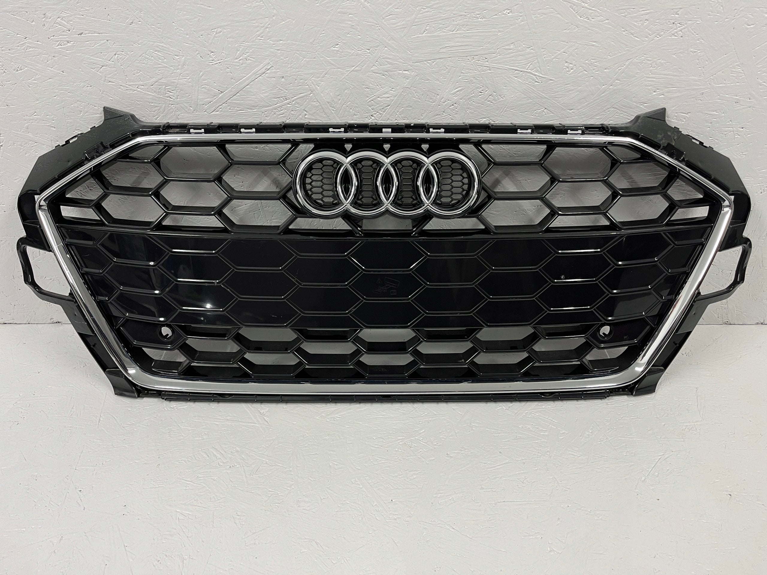  Radiator grille Audi A4 B9 FRONT GRILL 8W0853651EB Radiator grille  product image