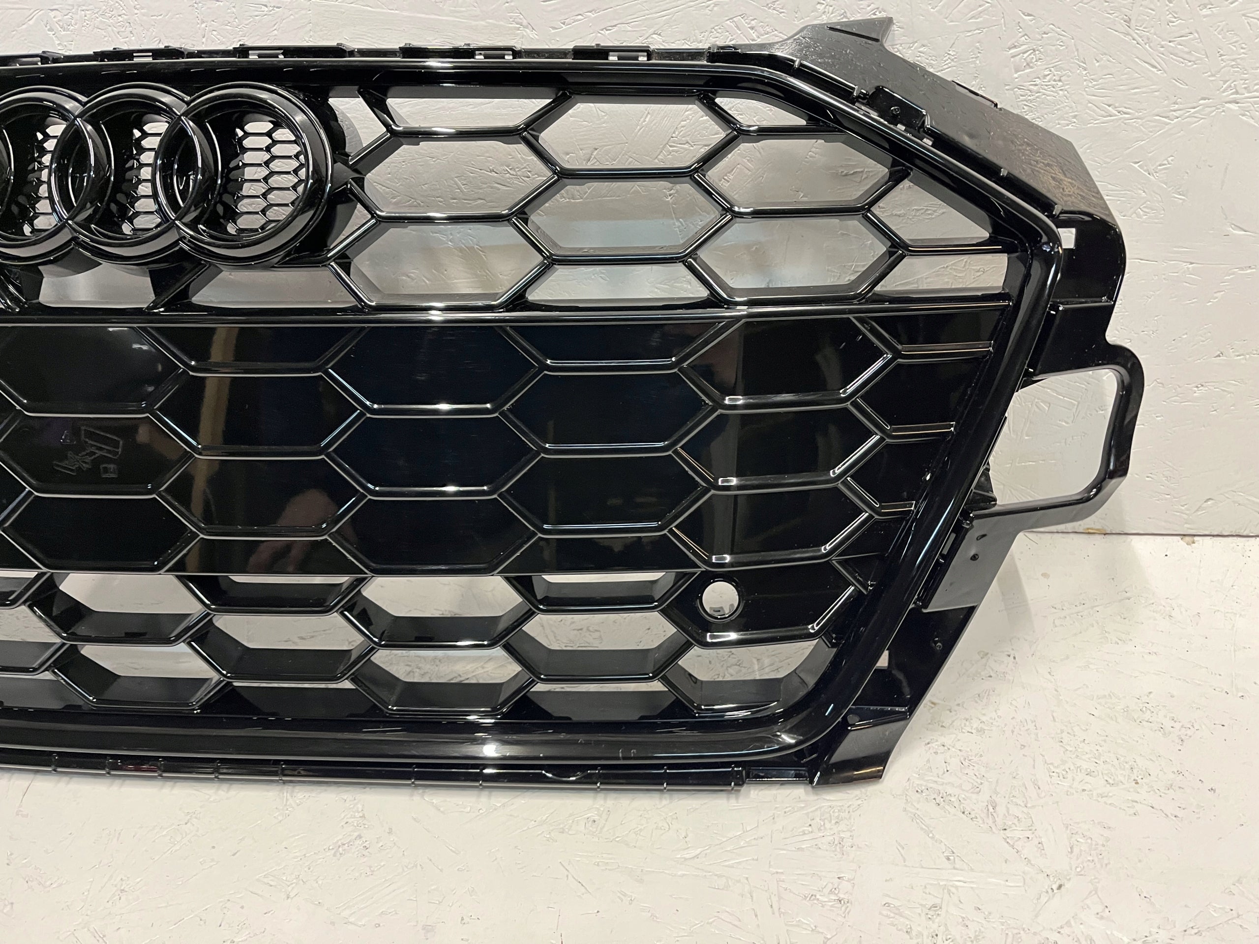 Kühlergrill Audi A4 B9 FRONTGRILL 8W0853651EB Kühlergitter