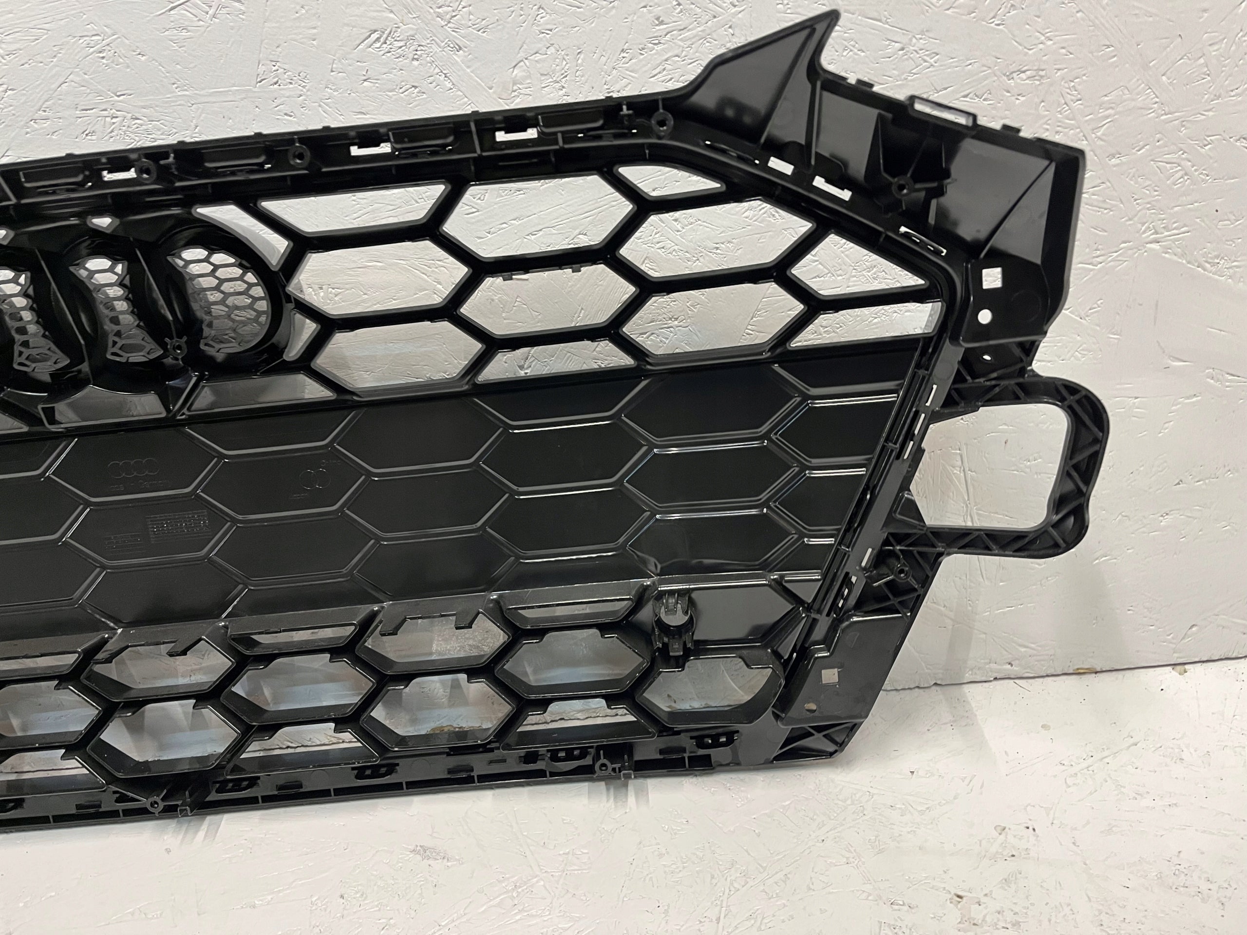 Kühlergrill Audi A4 B9 FRONTGRILL 8W0853651EB Kühlergitter