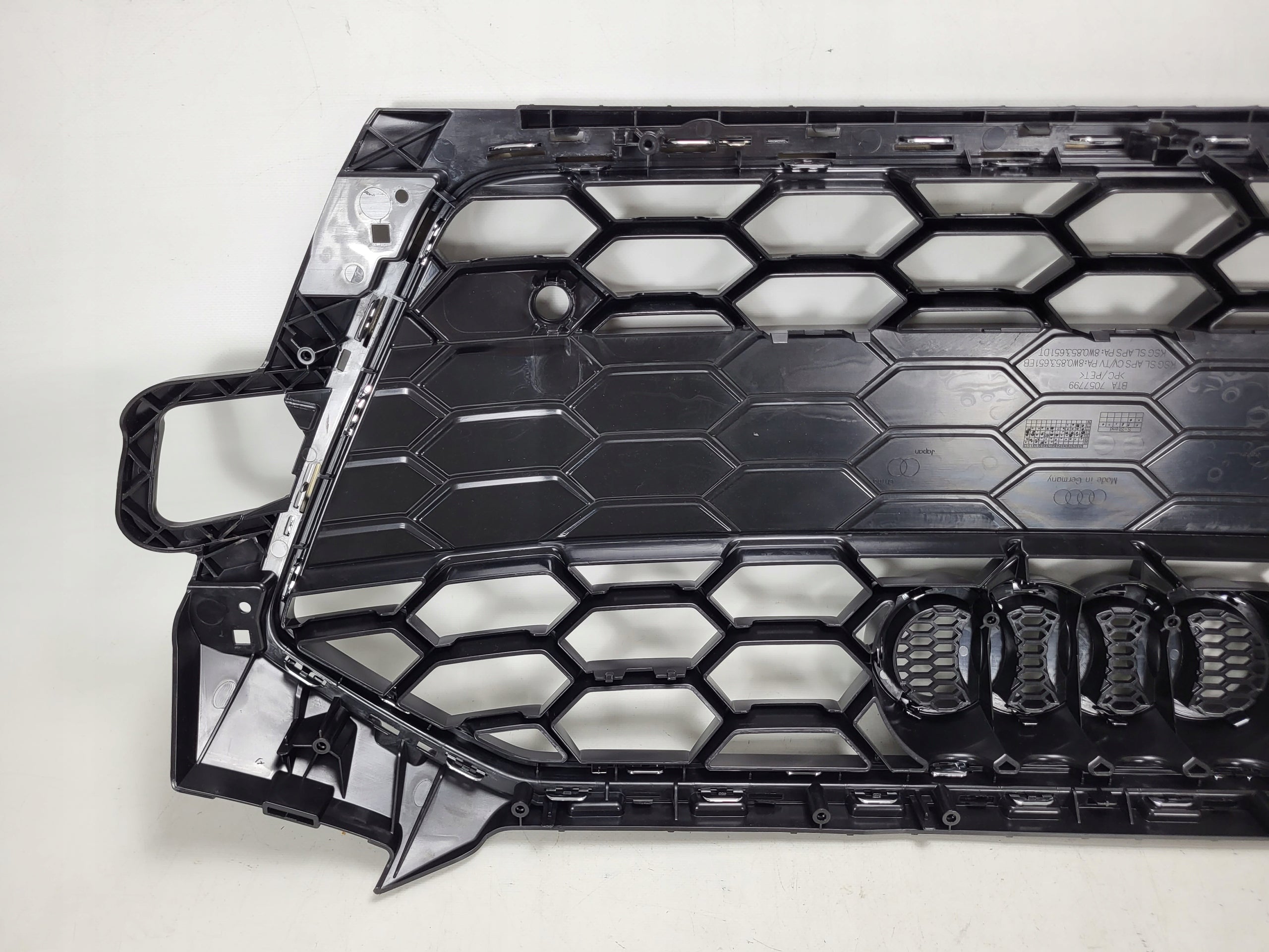 Kühlergrill Audi A4 B9 FRONTGRILL 8W0853651EB Kühlergitter