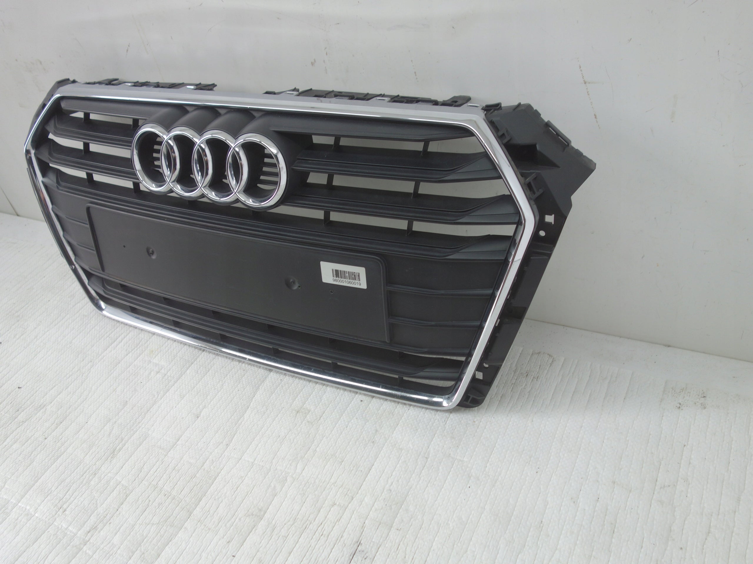 Kühlergrill Audi A4 B9 FRONTGRILL 8W0853651 Kühlergitter