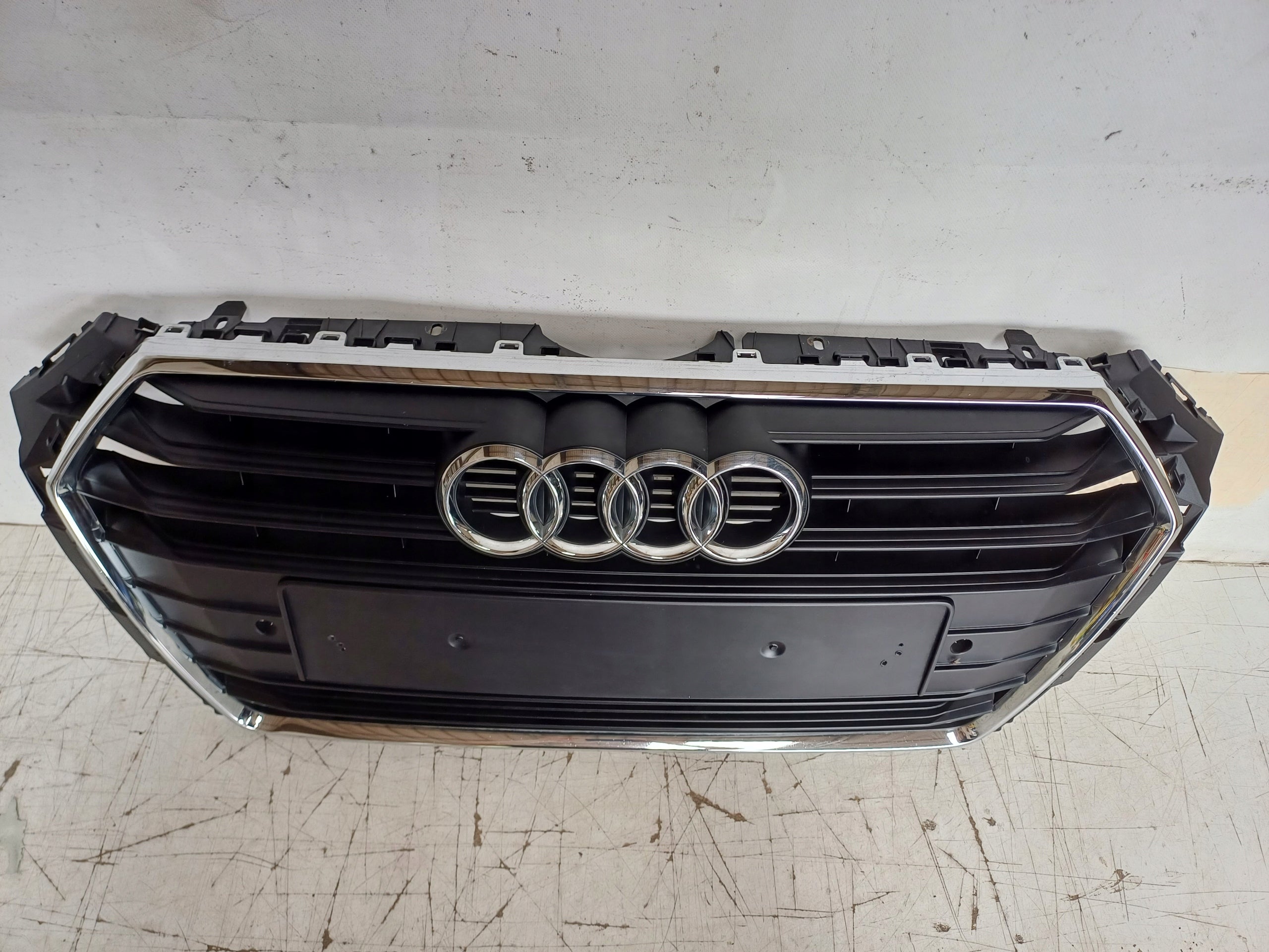 Kühlergrill Audi A4 B9 8W0 FRONTGRILL 8W0853651DF Kühlergitter