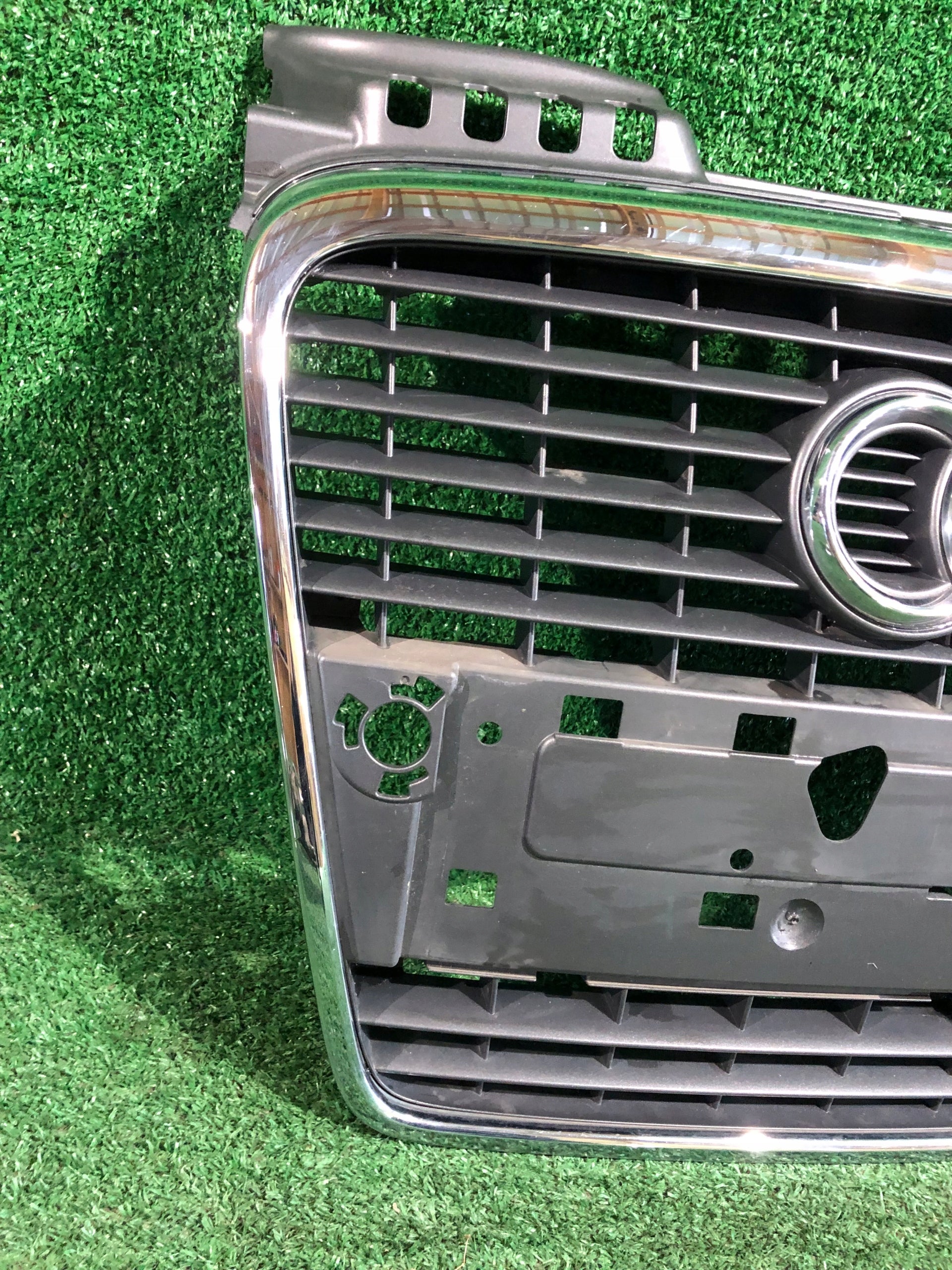 Kühlergrill Audi A4 B7 FRONTGRILL Kühlergitter