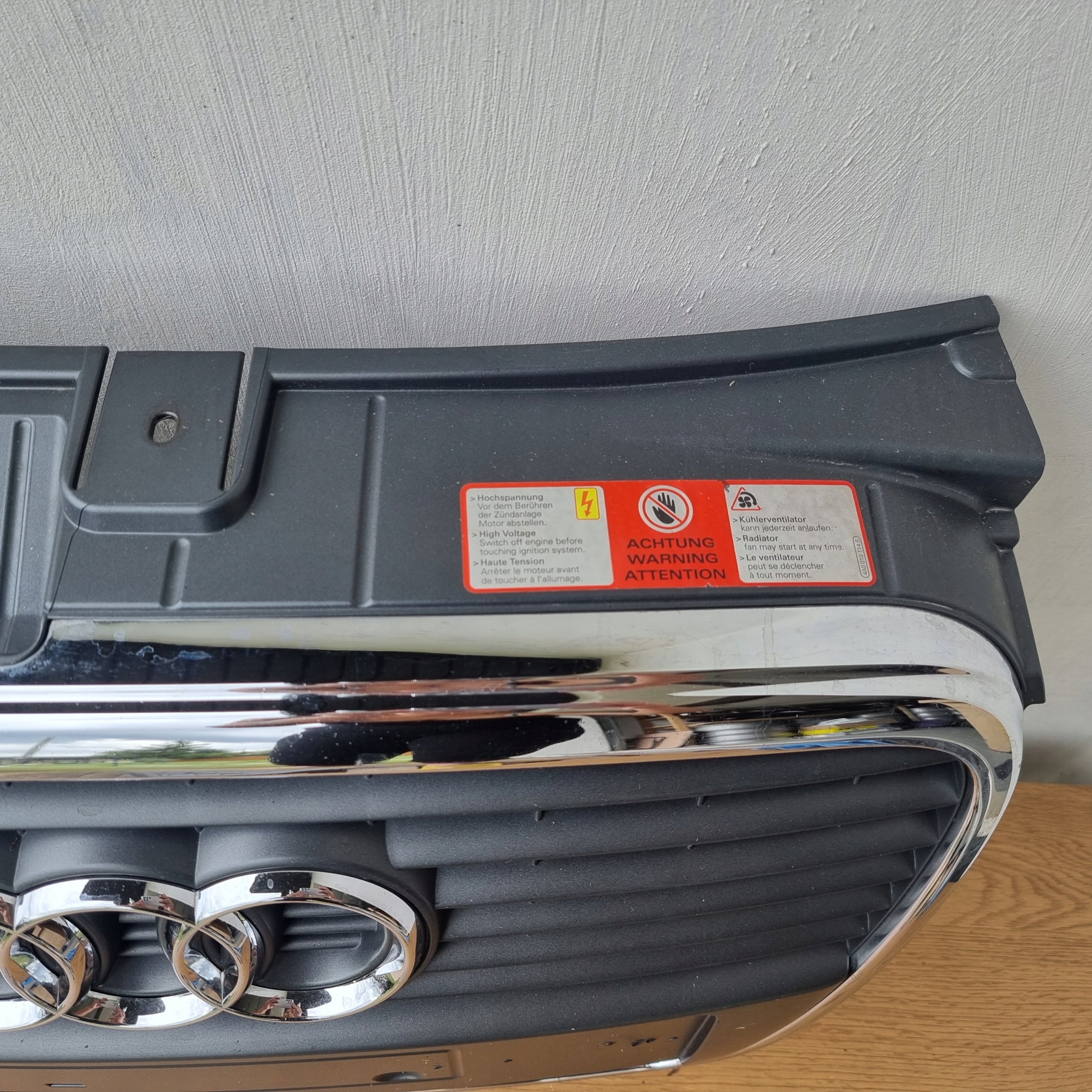 Kühlergrill Audi A4 B7 FRONTGRILL Kühlergitter