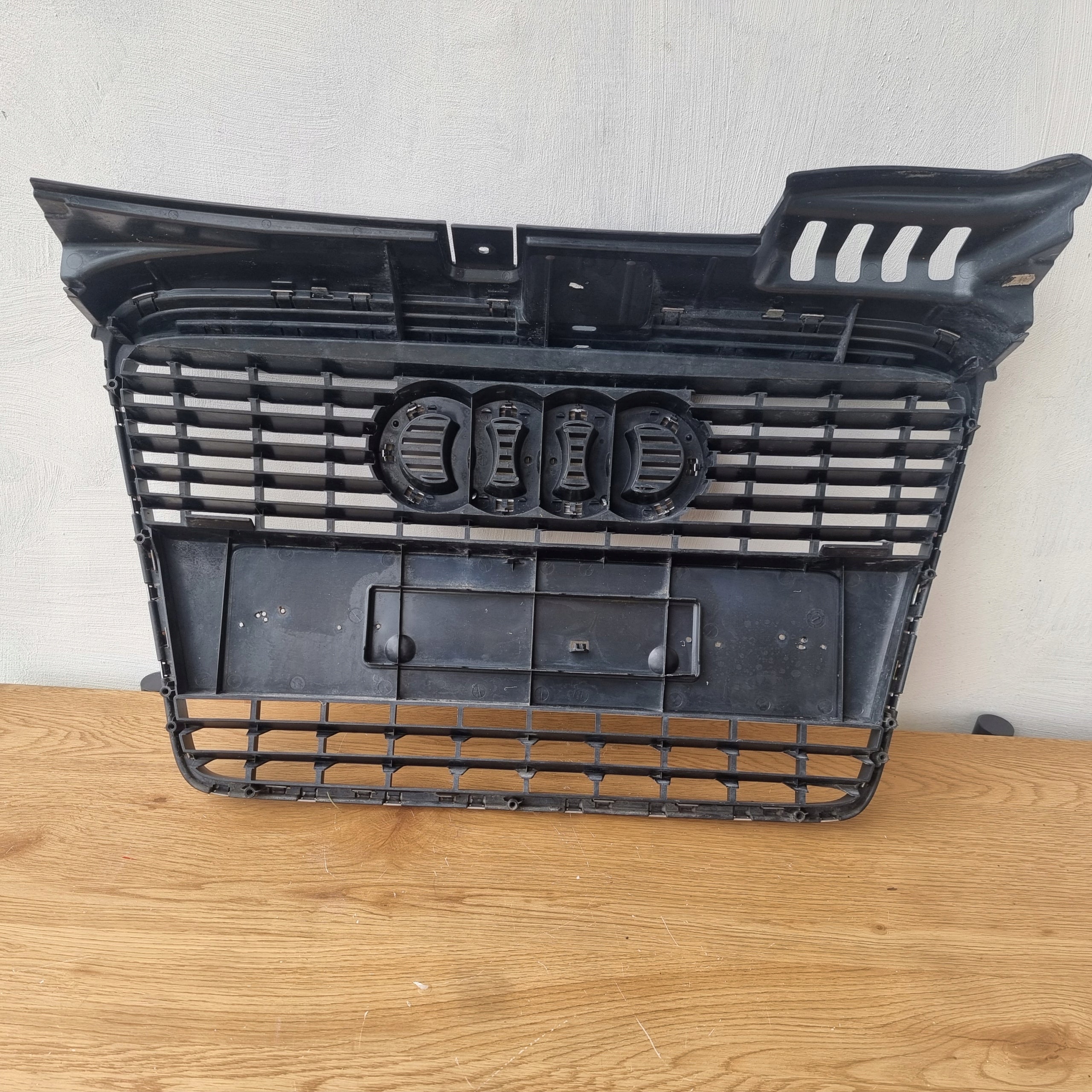 Kühlergrill Audi A4 B7 FRONTGRILL Kühlergitter