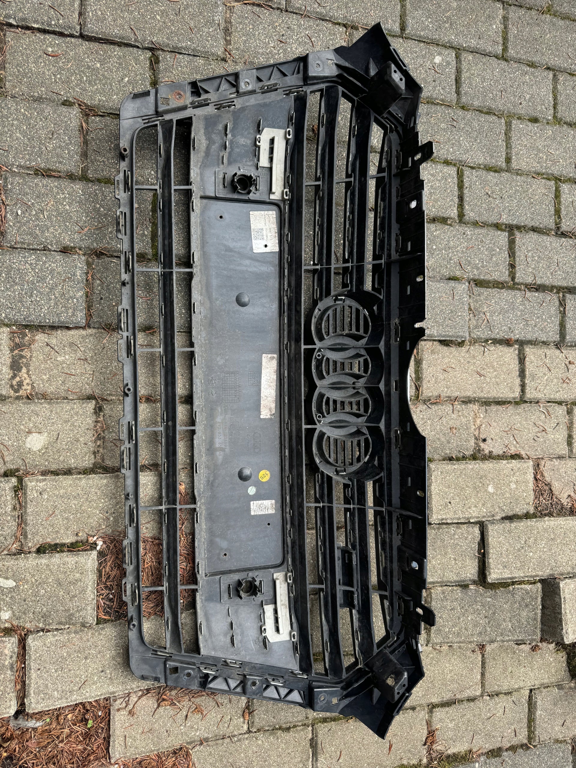 Kühlergrill Audi A4 B9 FRONTGRILL Kühlergitter