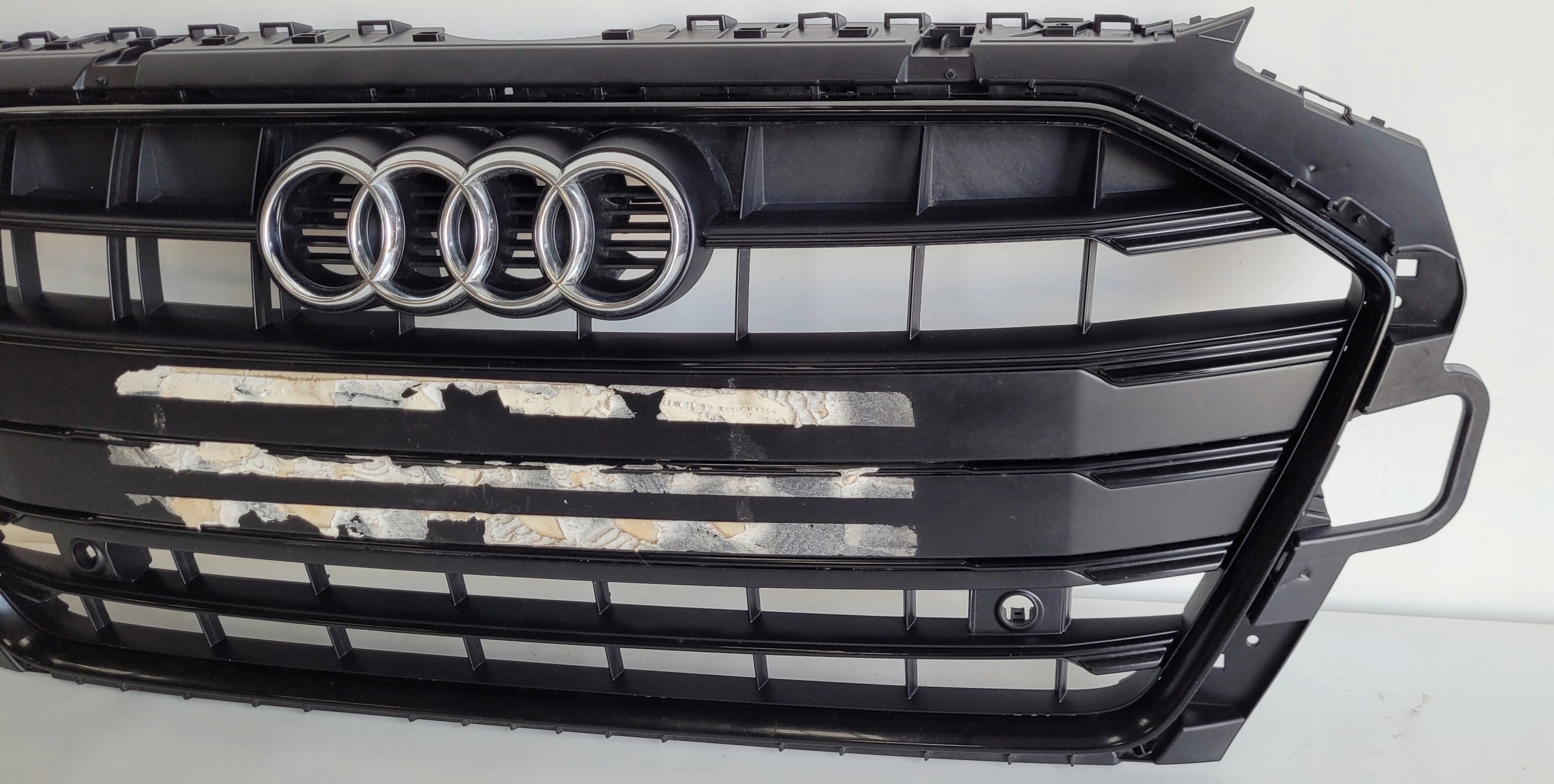 Kühlergrill Audi A4 B9 FRONTGRILL 8W0853651DF Kühlergitter