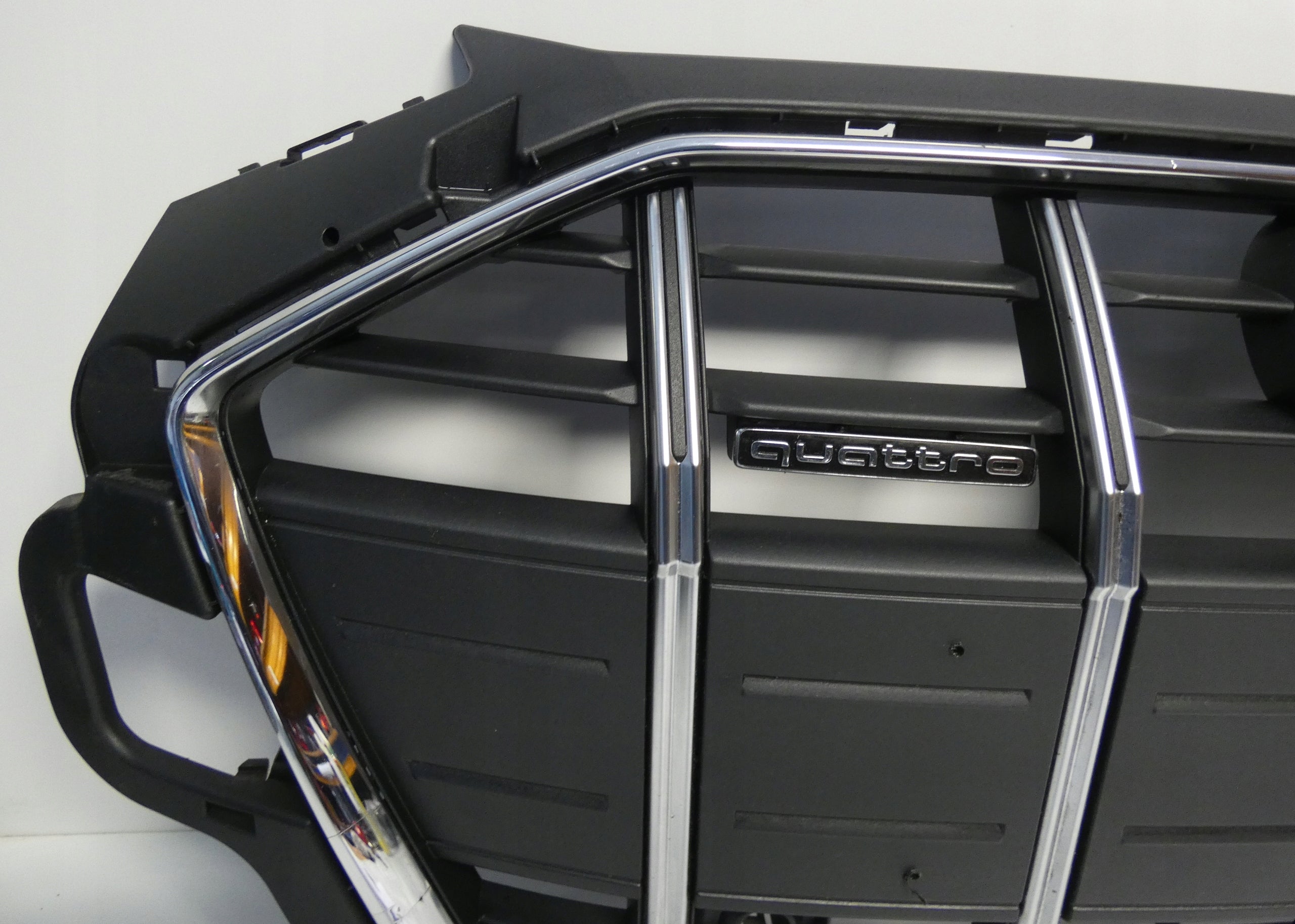 Kühlergrill Audi ALLROAD A4 B9 FRONTGRILL 8W0853651DP Kühlergitter