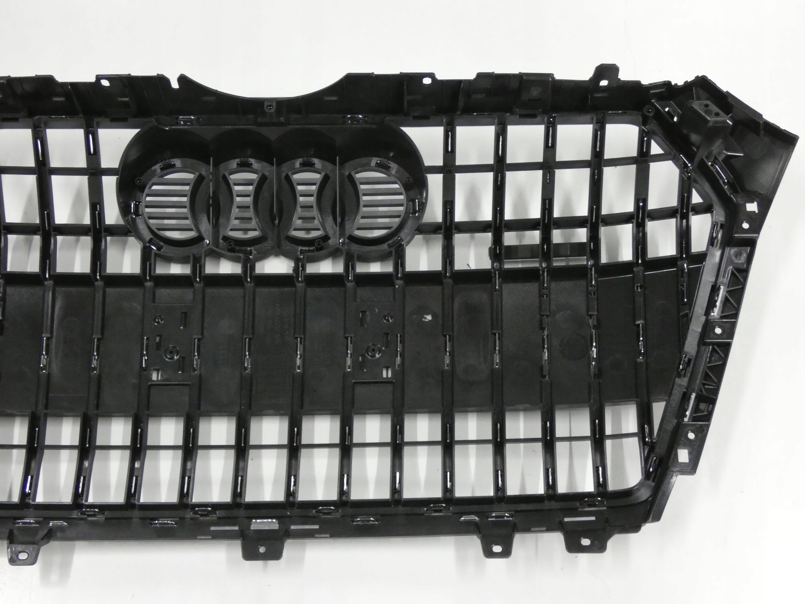 Kühlergrill Audi AM ALLROAD A4 B9 FRONTGRILL 8W0853651R0 Kühlergitter