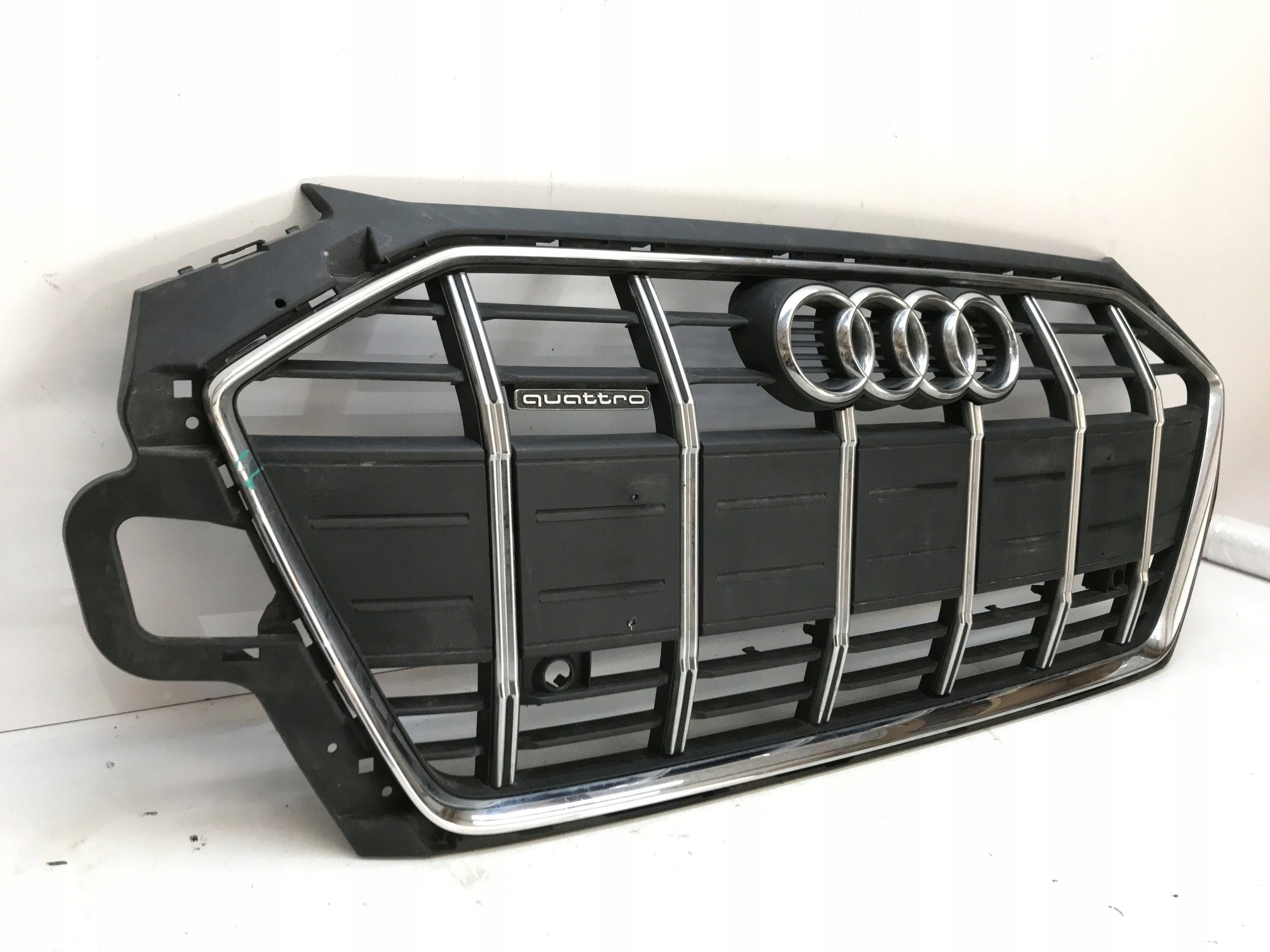 Kühlergrill Audi ALLROAD A4 B9 FRONTGRILL 8W0853651DP Kühlergitter