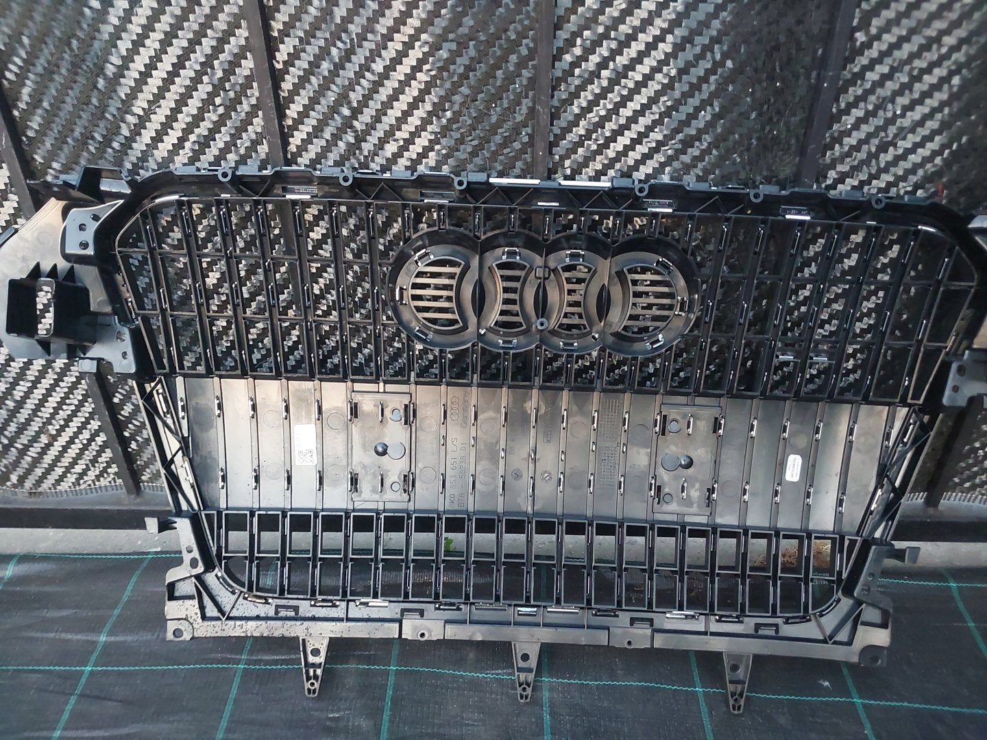 Kühlergrill Audi A4 B8 ALLROAD FRONTGRILL 8K0853651L Kühlergitter