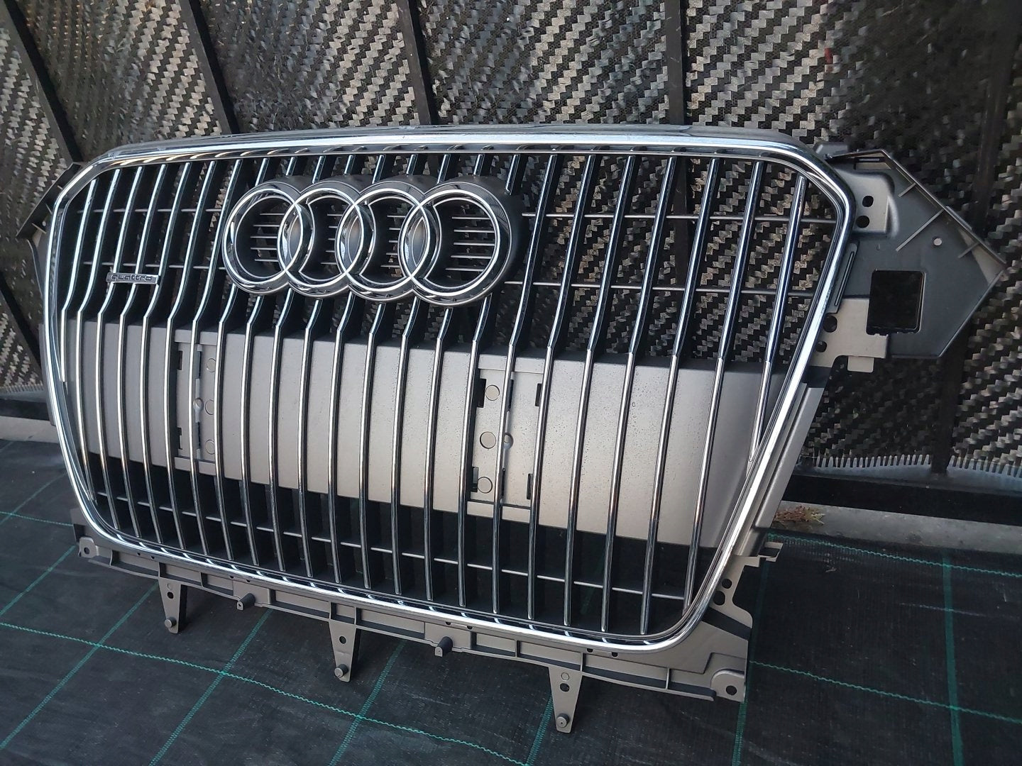 Kühlergrill Audi A4 B8 ALLROAD FRONTGRILL 8K0853651L Kühlergitter