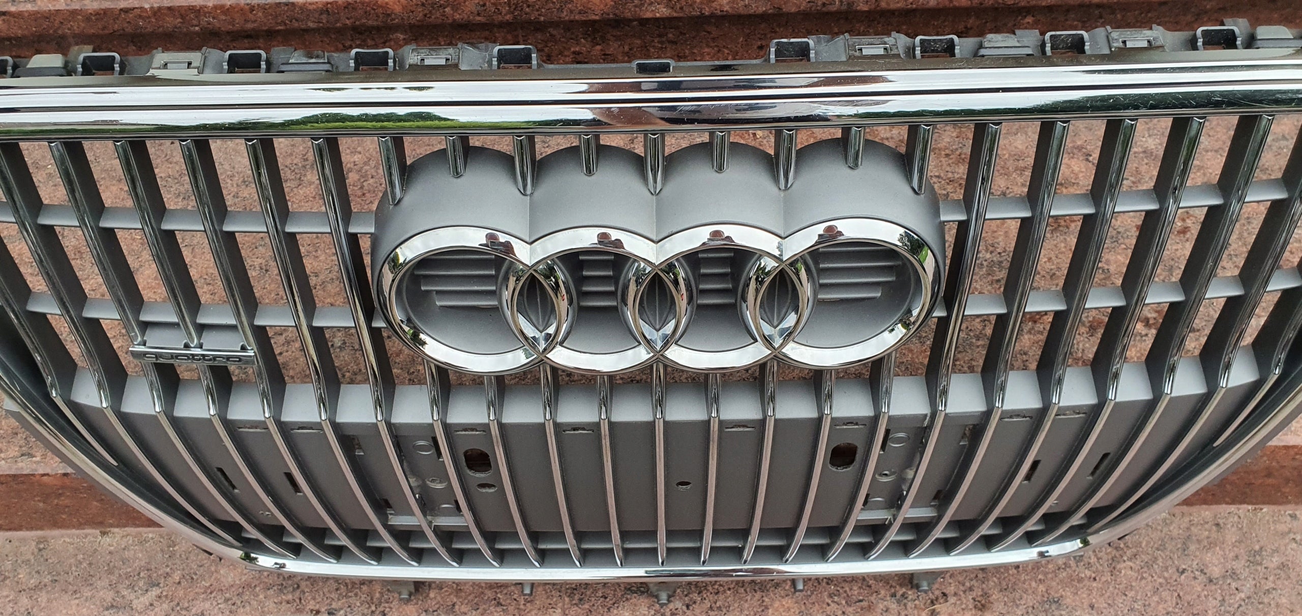 Kühlergrill Audi A4 B8 ALLROAD FRONTGRILL 8K0853651LS Kühlergitter