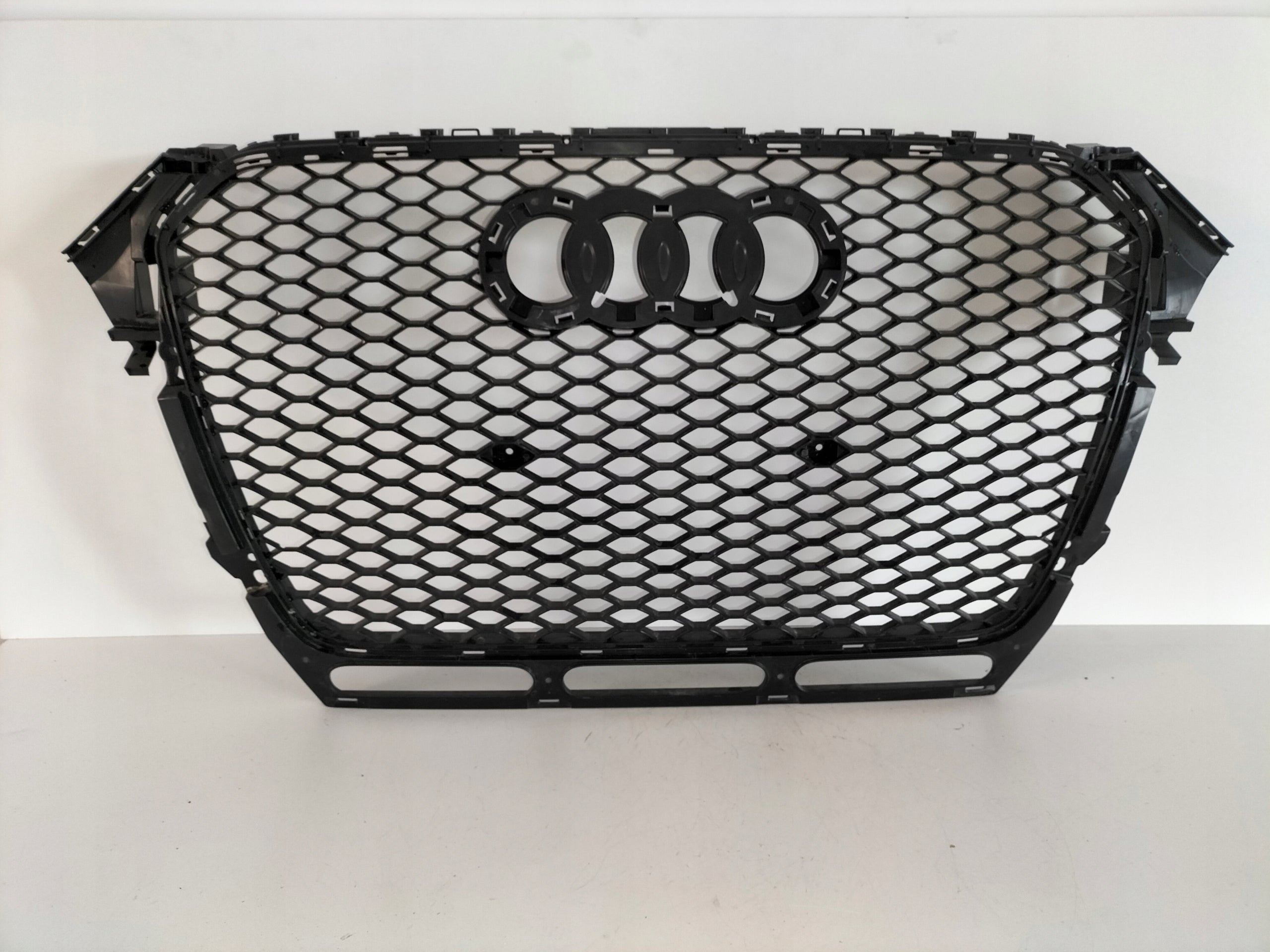  Kühlergrill Audi RS4 A4 FRONTGRILL 8K0853651R8 Kühlergitter product image