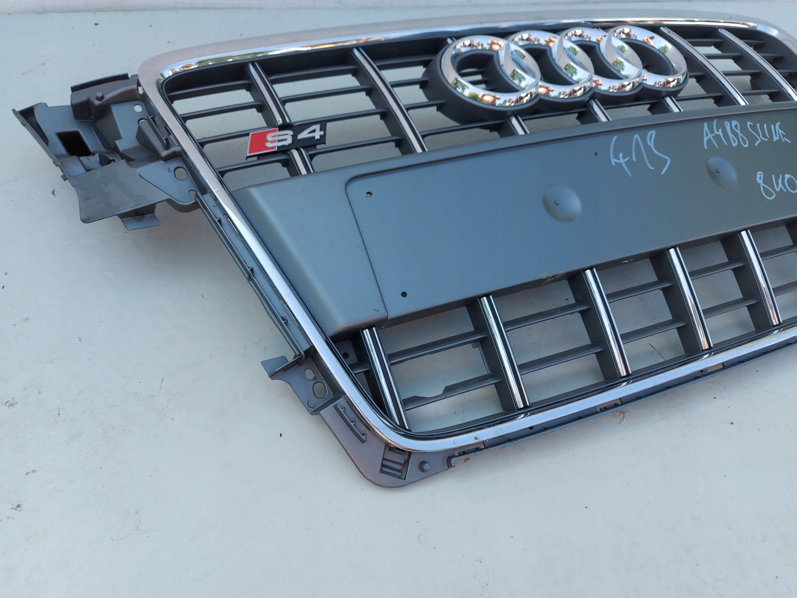 Kühlergrill Audi S4 A4 B8 FRONTGRILL 8k0853651bk Kühlergitter