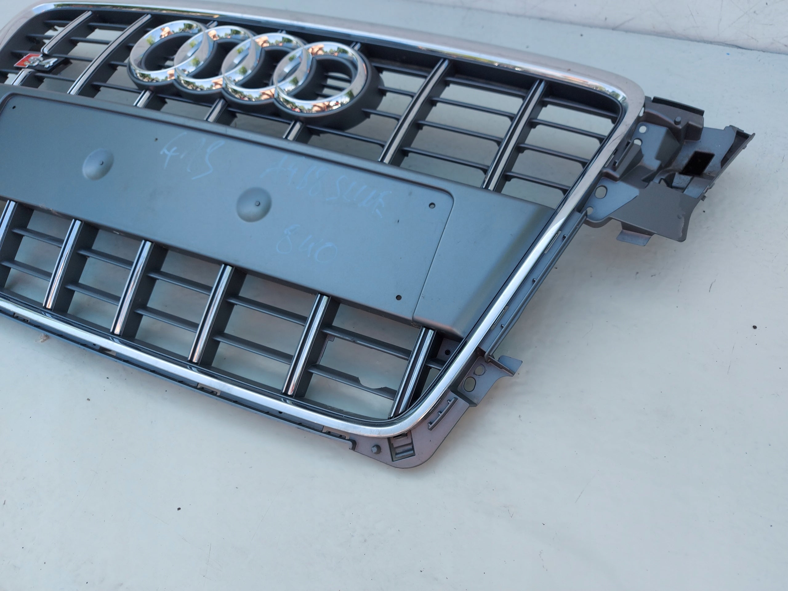 Kühlergrill Audi S4 A4 B8 FRONTGRILL 8k0853651bk Kühlergitter