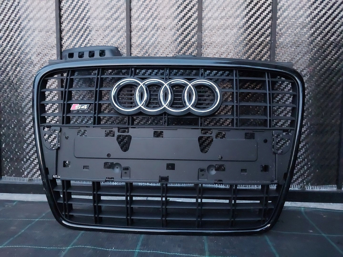 Kühlergrill Audi A4 B7 S4 FRONTGRILL 8E0853651KP Kühlergitter