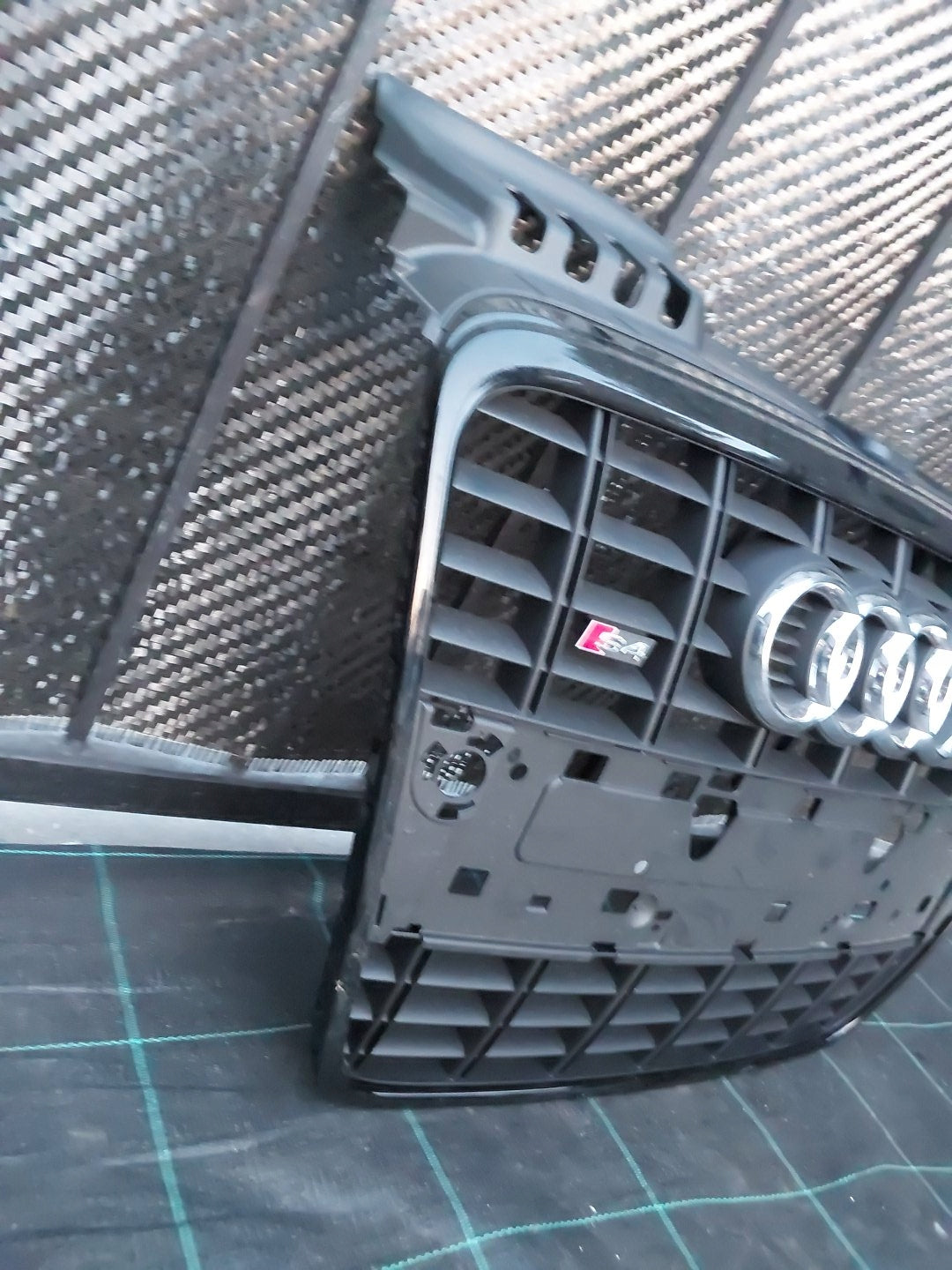 Kühlergrill Audi A4 B7 S4 FRONTGRILL 8E0853651KP Kühlergitter