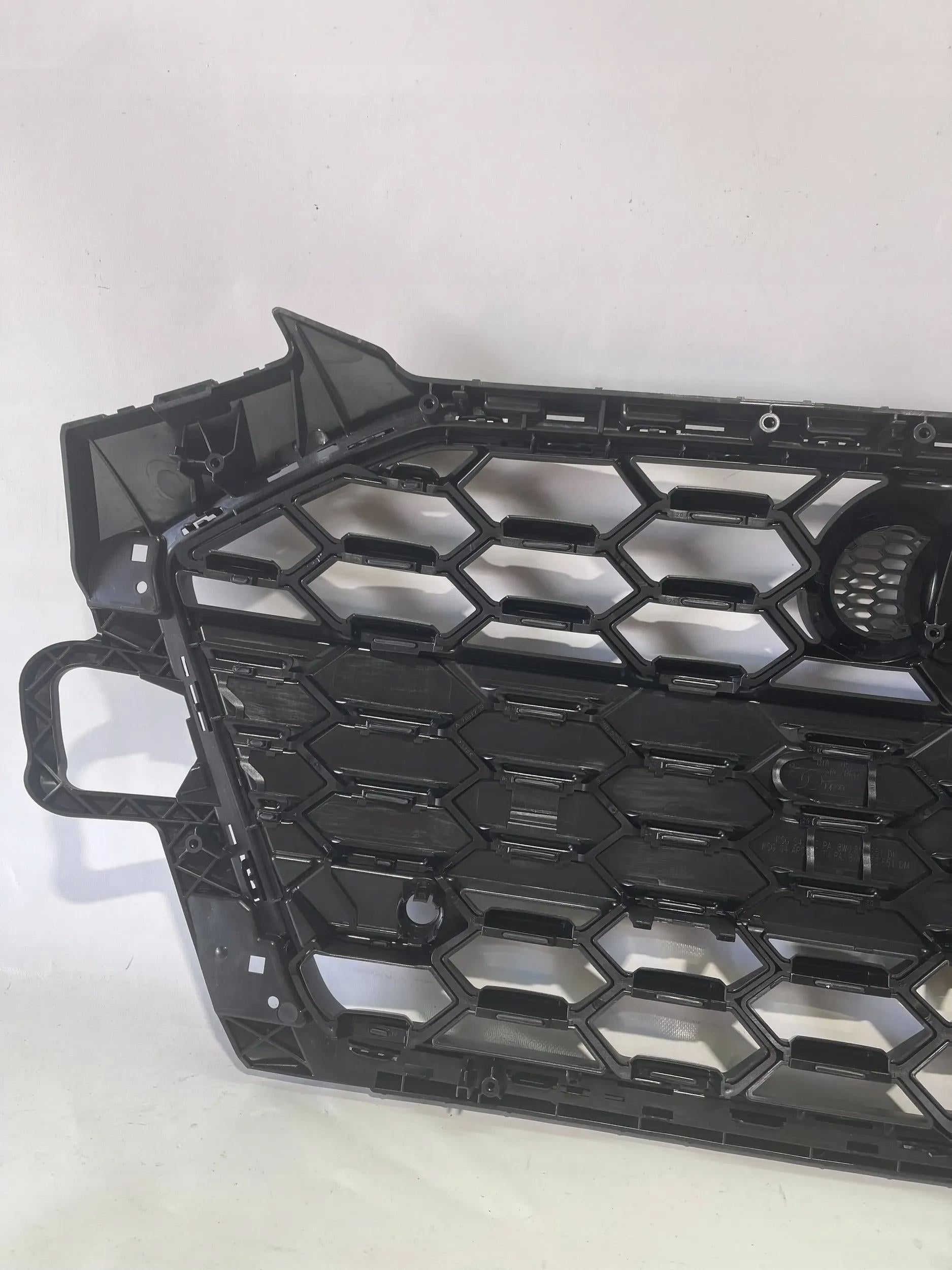 Kühlergrill Audi A4 B9 S4 FRONTGRILL 8W08536518W Kühlergitter