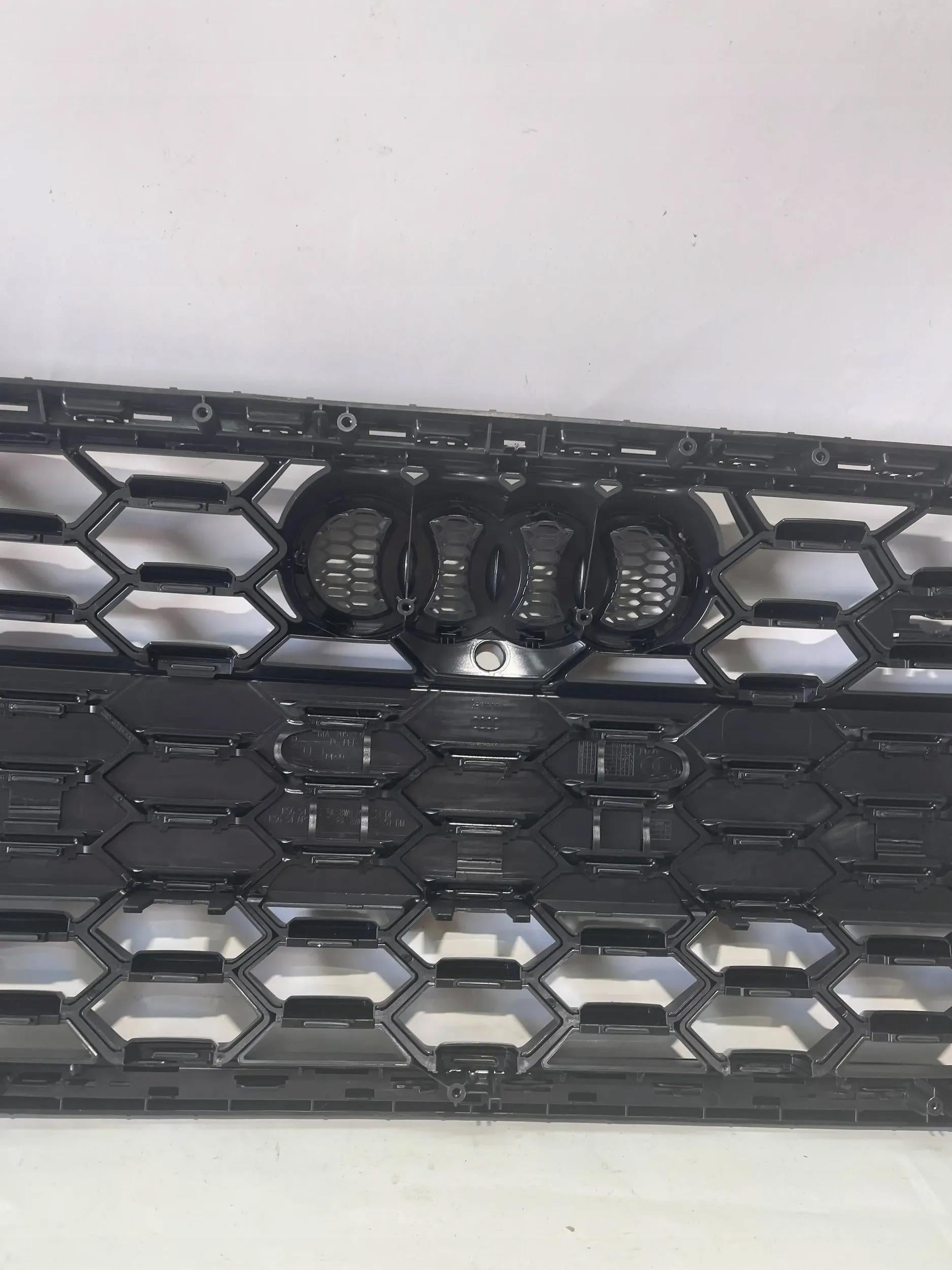 Kühlergrill Audi A4 B9 S4 FRONTGRILL 8W08536518W Kühlergitter