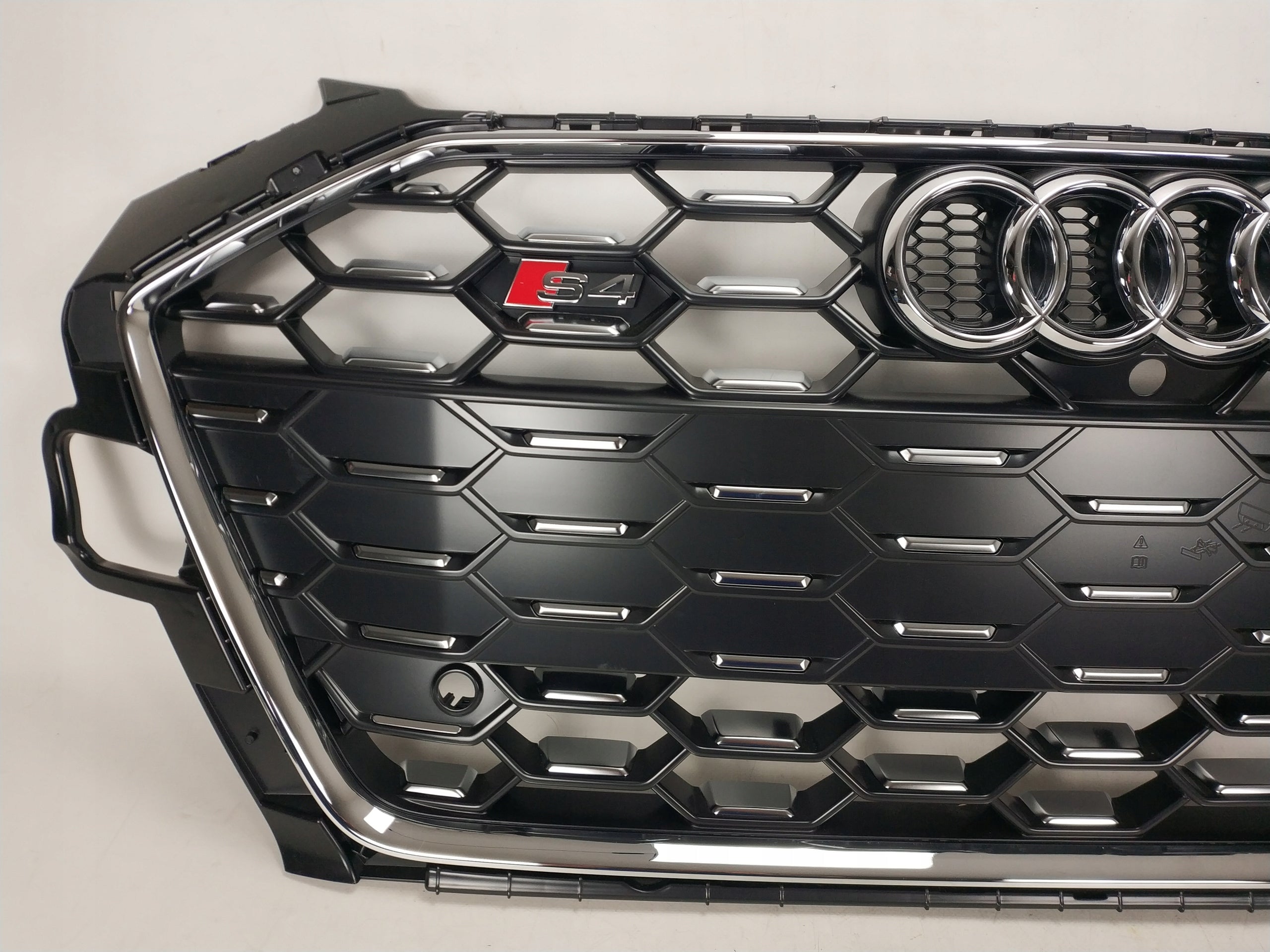 Kühlergrill Audi S4 A4 B9 FRONTGRILL 8W0853651DK Kühlergitter