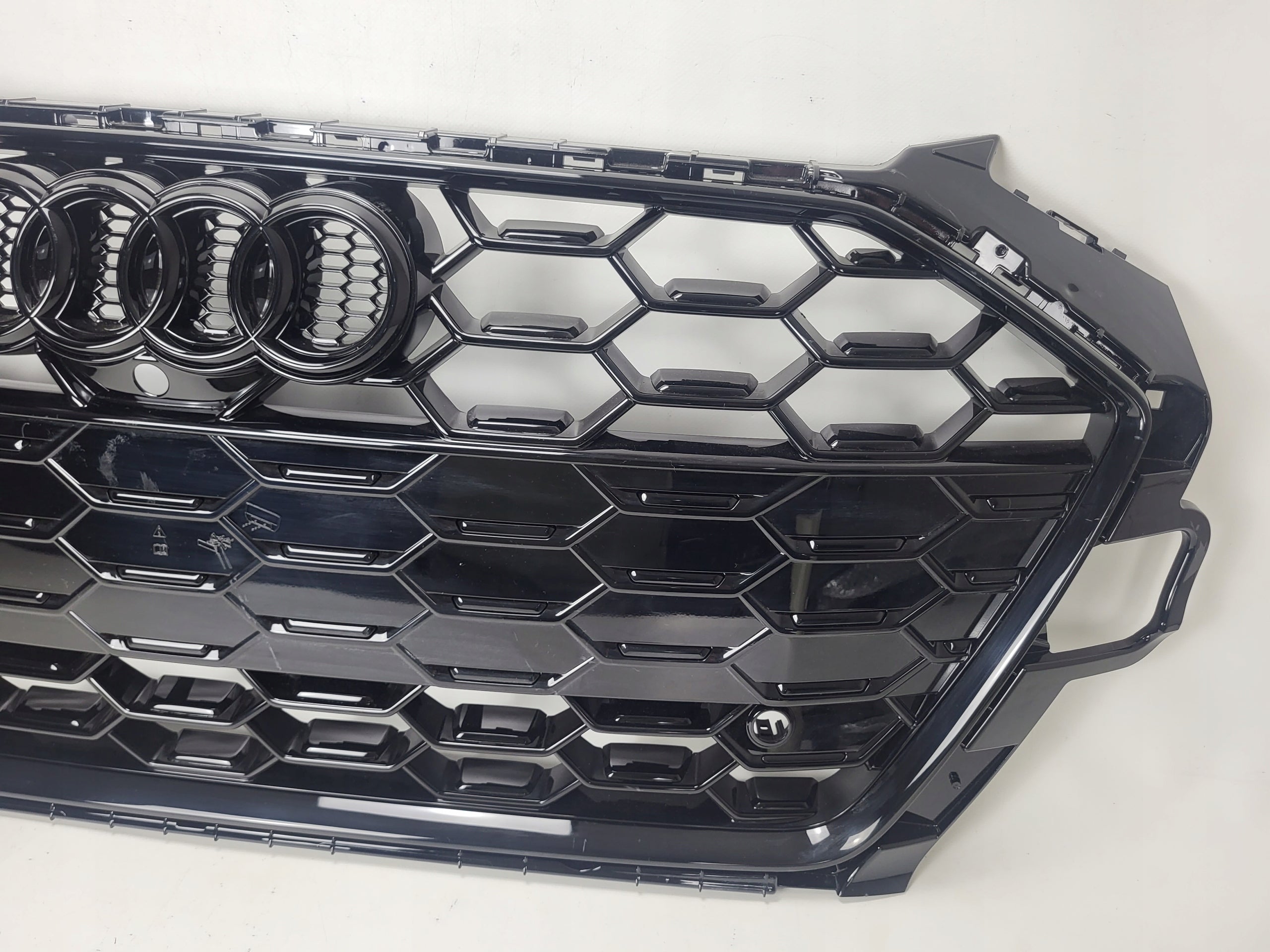 Kühlergrill Audi S4 A4 B9 FRONTGRILL 8W0853651DK Kühlergitter