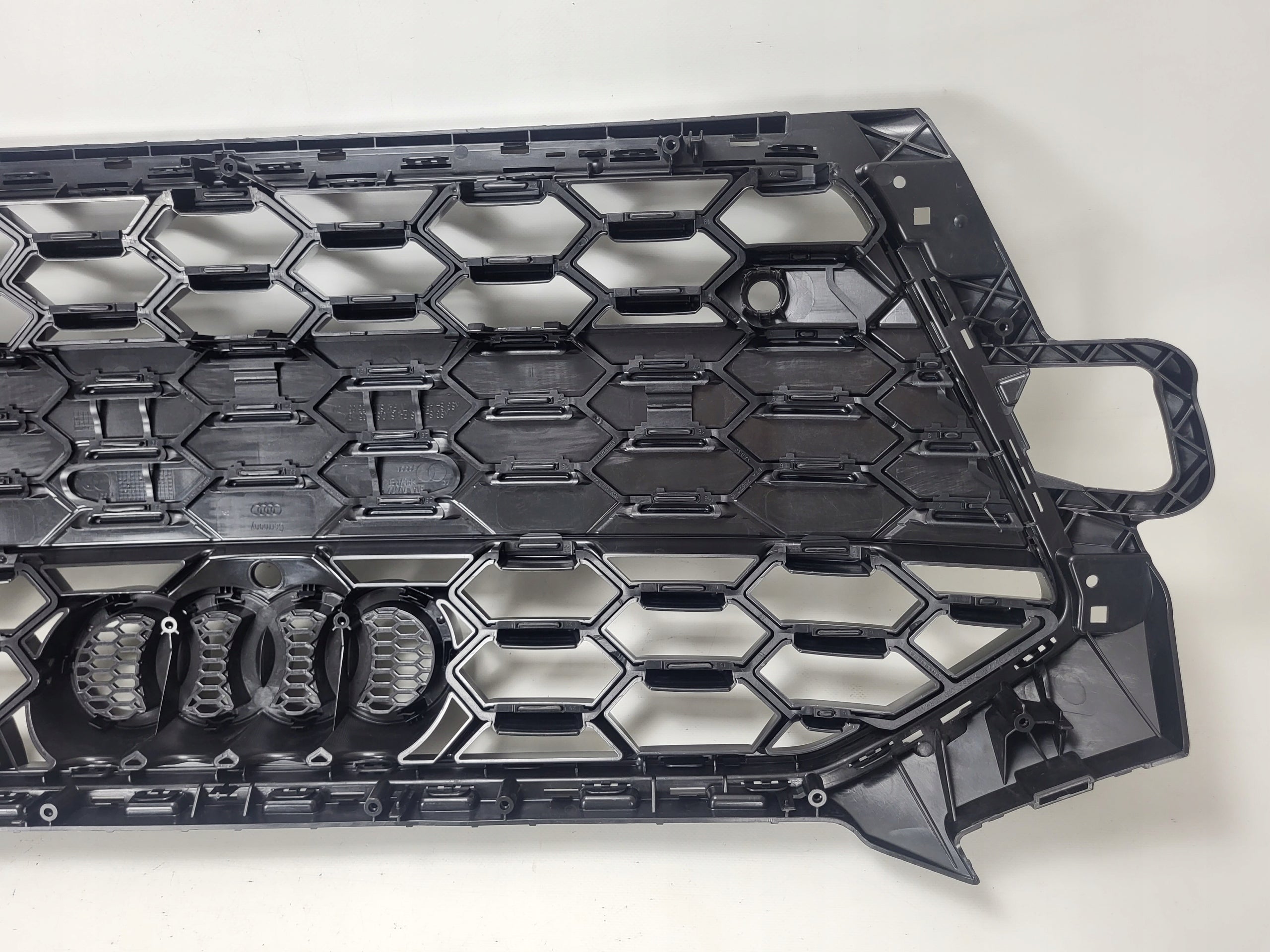 Kühlergrill Audi S4 A4 B9 FRONTGRILL 8W0853651DK Kühlergitter